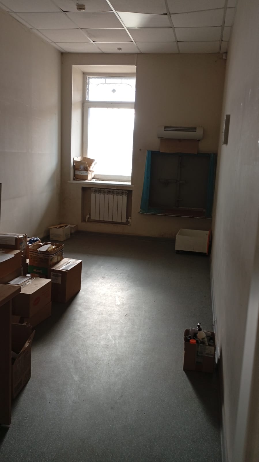 Лот № 1 Объект аренды, площадь 25,90 кв.м., номер помещения на поэтажном плане: 1 этаж, помещения № 19, 20, 20а, 20б, адрес (местонахождение) объекта: Россия, Курганская обл., Притобольный район, с. Глядянское, ул. Ленина, 90