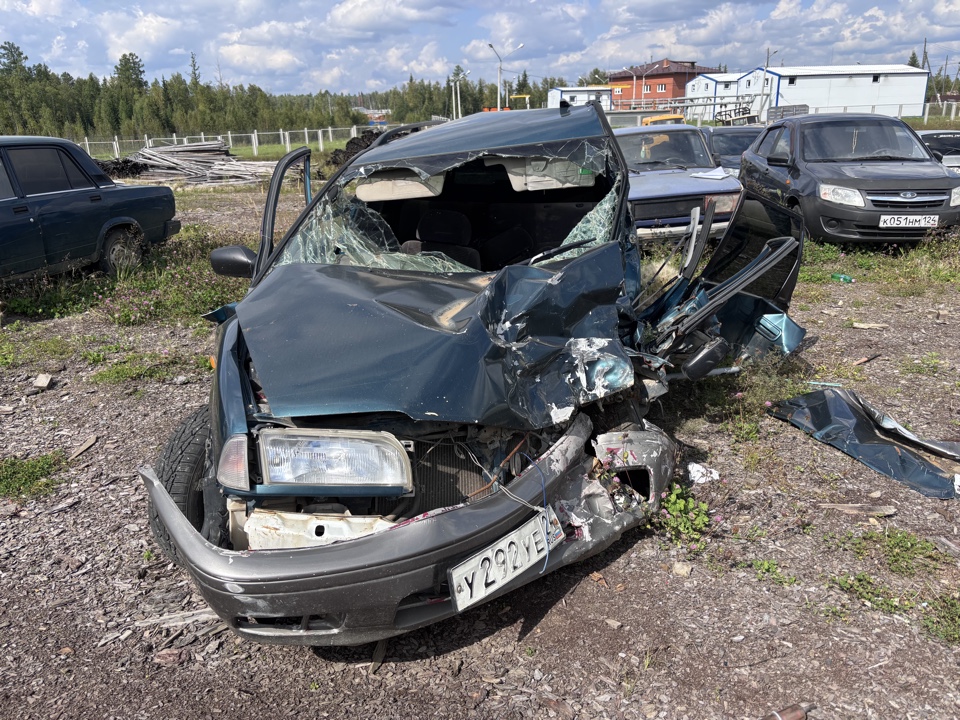 Автомобиль NISSAN AVENIR в аварийном состоянии после ДТП, г/н У292УЕ24, 1996 г.в., кузов № PW10114475, двигатель № SR20 731443A, цвет зеленый, комплектность и состояние не проверялась данное имущество обращено в доход государства, (Документы отсутствуют)Находится в Богучанском районе