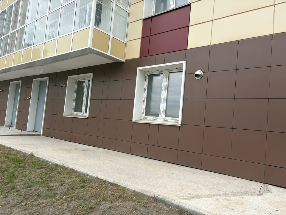Квартира, площадью 61,5 кв.м, кадастровый №24:50:0300303:6720, расположенная по адресу: Красноярский край, г. Красноярск, ул. Караульная, дом 39Б, кв.173. Начальная цена продажи 5 938 400 руб. Задаток 890770 руб.