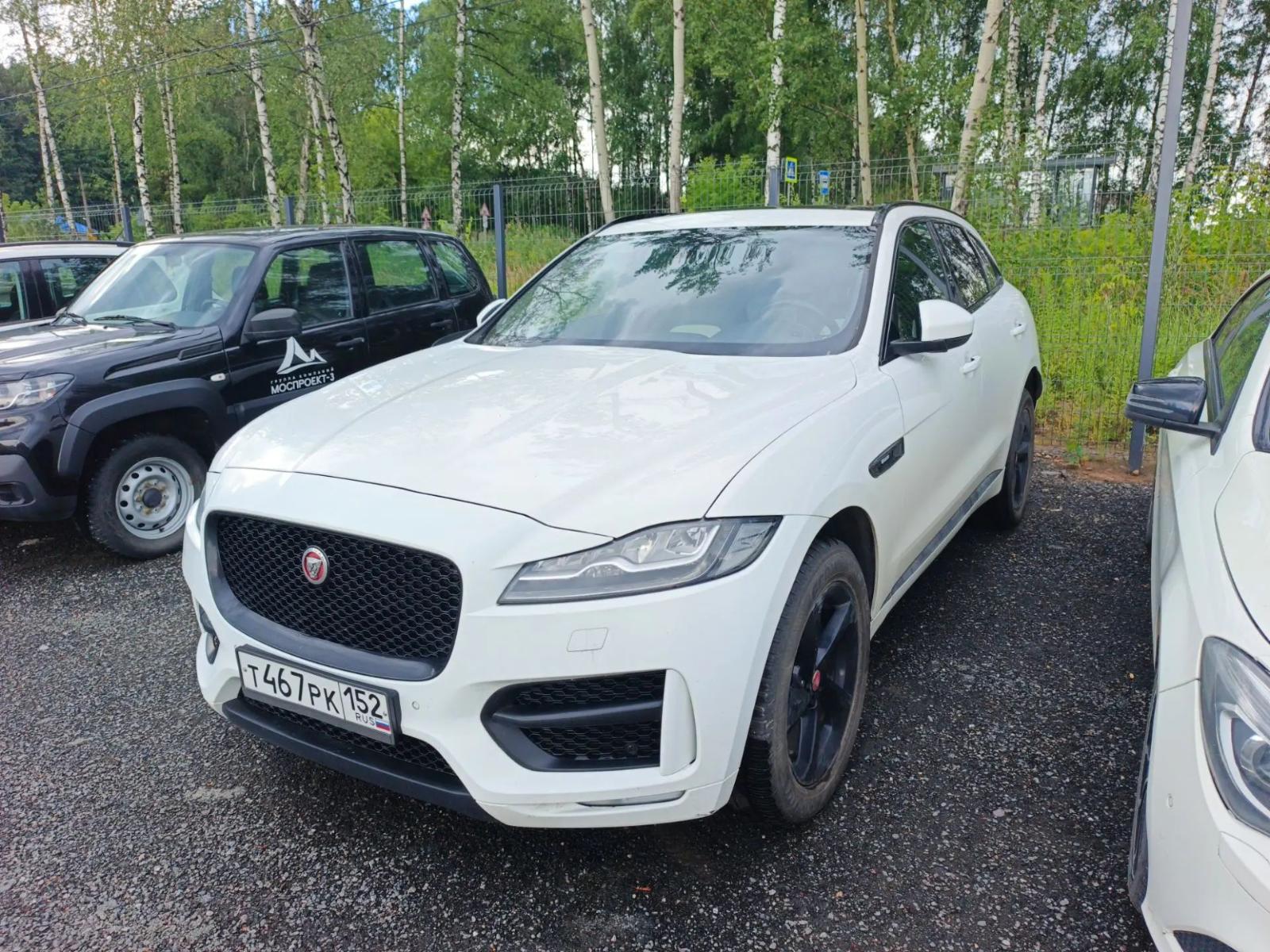а/м Jaguar F-Pace белого цвета, 2018 г.в., гос. №T467PK 152, VIN SADCA2BX9KA364919, двигатель №PTZ04180718V0730, зарегистрировано ограничение