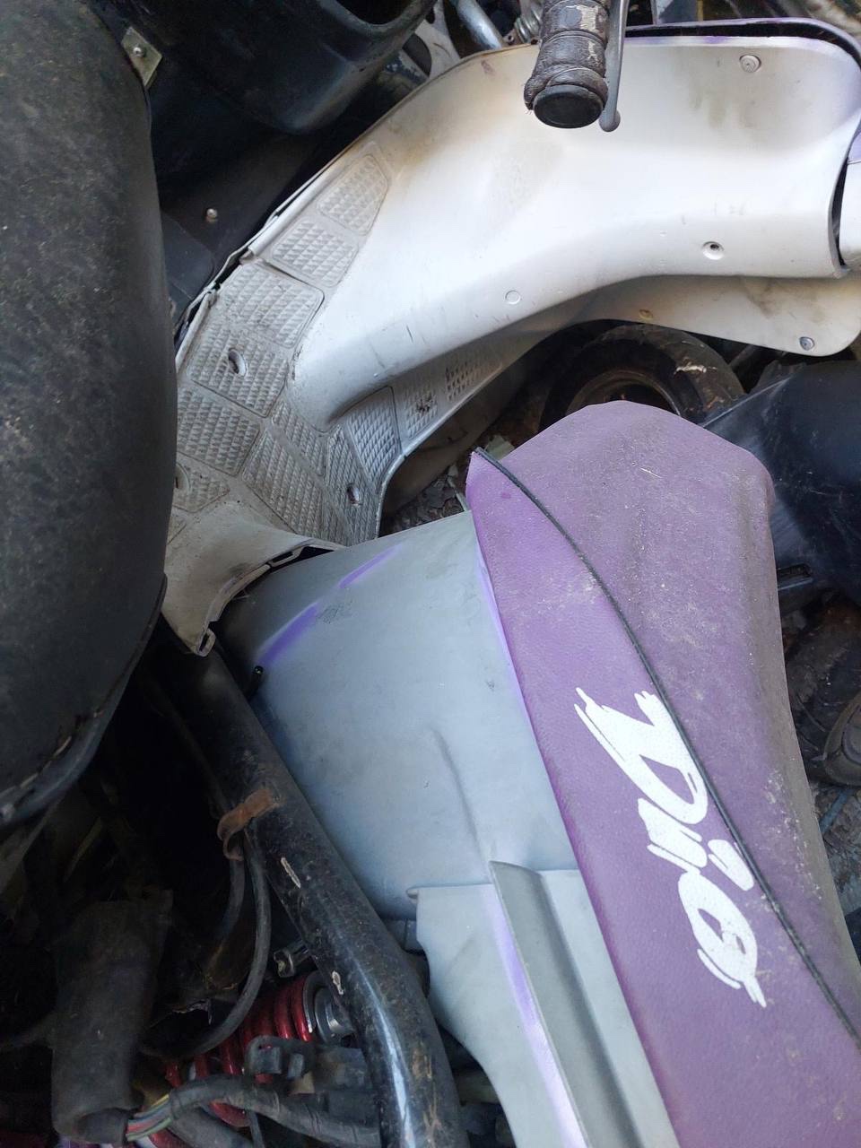 мопед Honda Dio, год выпуска не установлен.