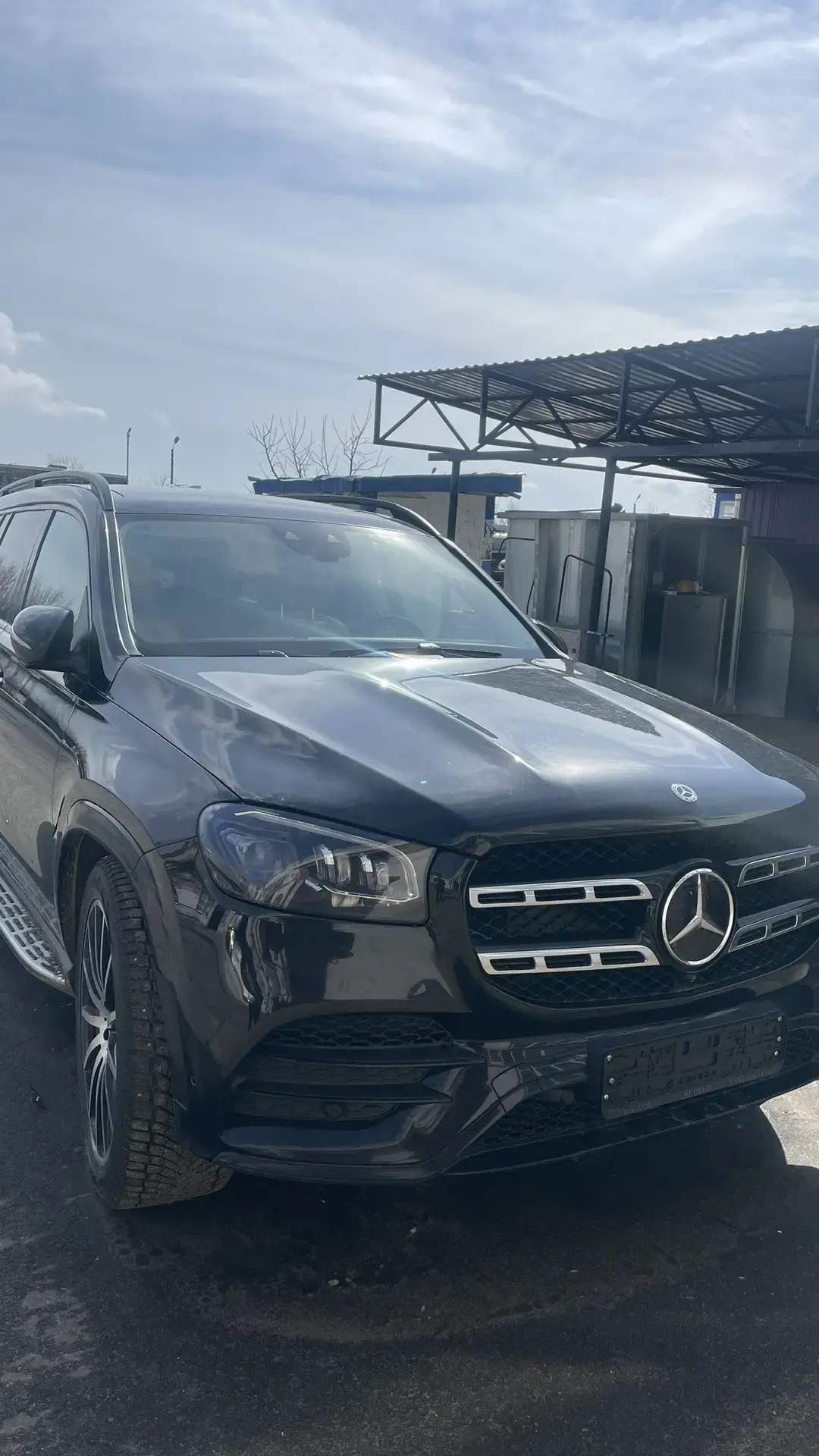 АМТС Mercedes-Benz GLS Class, 2021 г.в., VIN Z9M1679595L004913, цвет черный, в органах ГИБДД МВД РФ зарегистрирован за номером М745ЕС21, на момент наложения ареста на АМТС регистрационный номер отсутствовал