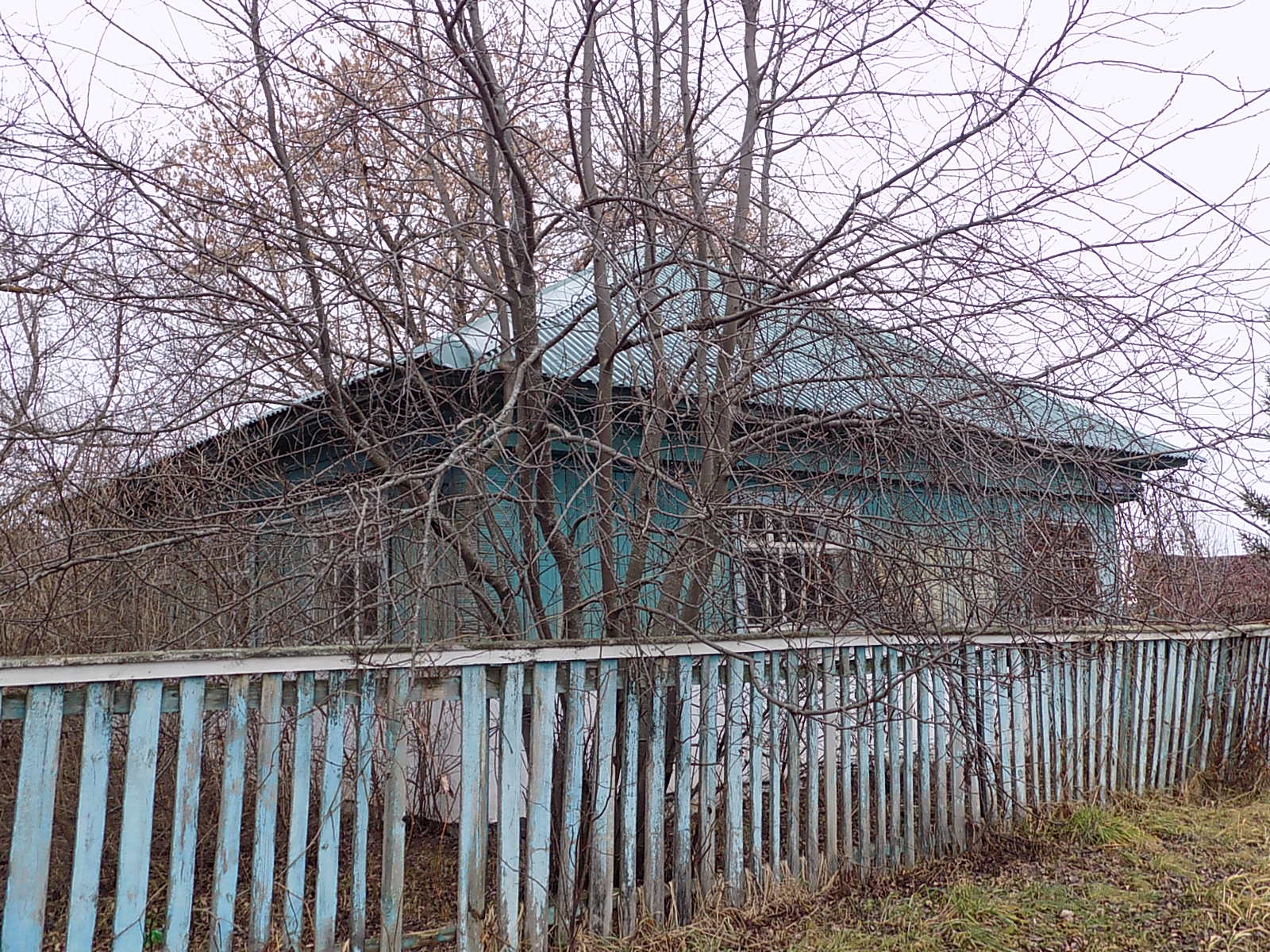 Нежилое здание (фельдшерско-акушерский пункт), площадью 56,4 кв.м., с кадастровым номером 02:33:170101:466, нежилое здание (склад), площадью 13 кв.м., с кадастровым номером 02:33:170101:405, с земельным участком, площадью 467 кв.м., с кадастровым номером 02:33:170101:216, относящегося к категории земель – земли населенных пунктов, с видом разрешенного использования – размещение фельдшерского пункта, расположенные по адресу: Республика Башкортостан, Краснокамский район, с.Новый Каинлык, ул.Школьн