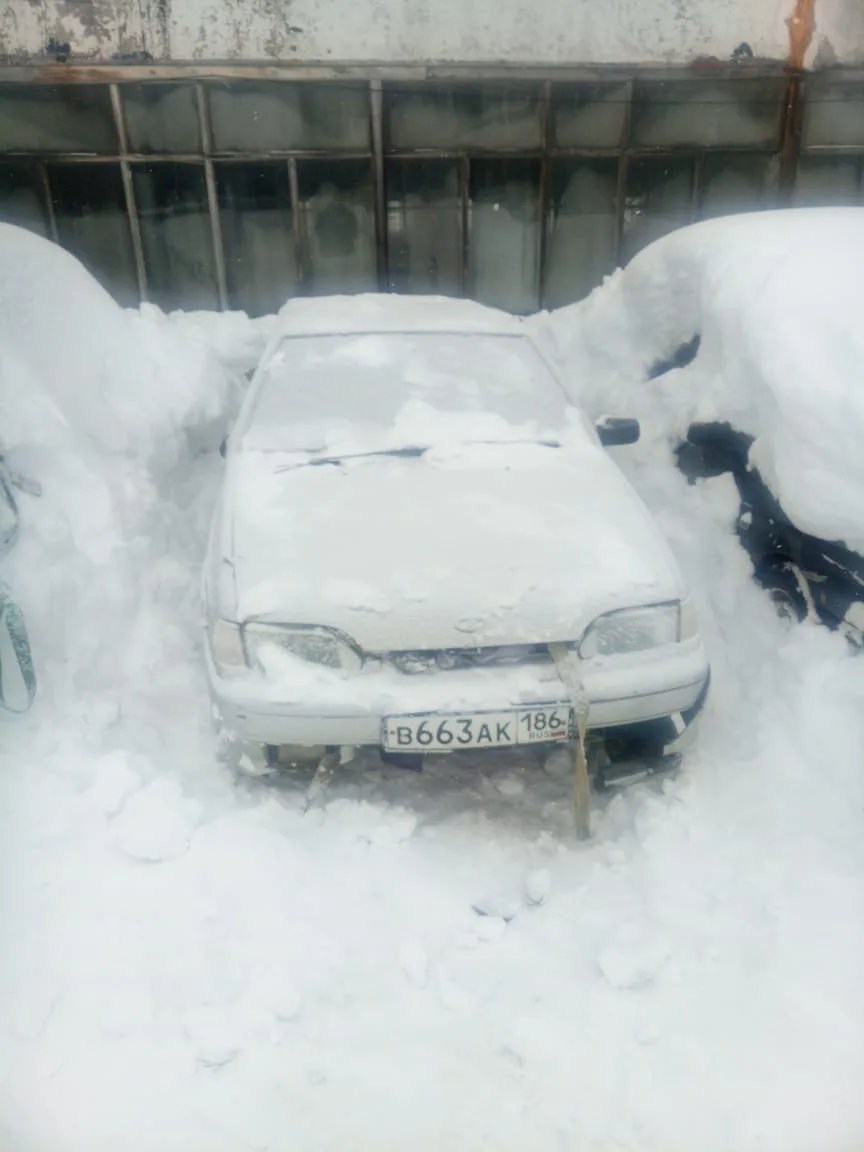 Автомобиль ВАЗ 21140, г.р.з. В663АК186,VIN: XA211400437338423, цвет светло-бежевый, 2004 г.в. Имущество продается в том виде, в каком оно есть, в случае продажи возврату/обмену не подлежит. За скрытые дефекты имущества Продавец ответственности не несет.