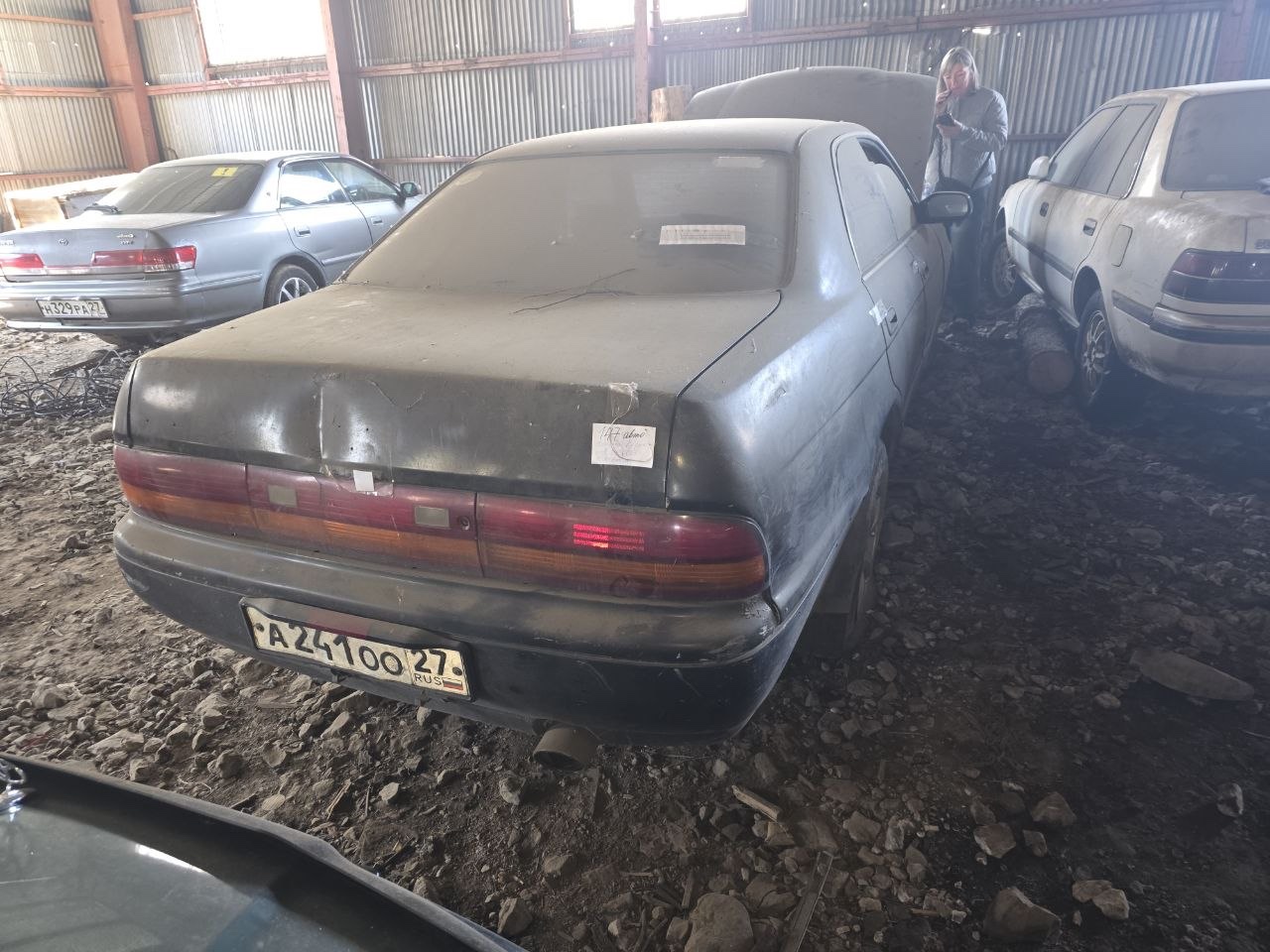 Автомобиль марки Toyota Crown, г/н А241ОО27 ,1992 г.в., № кузова JZS1410037315 , цвет серо-синий