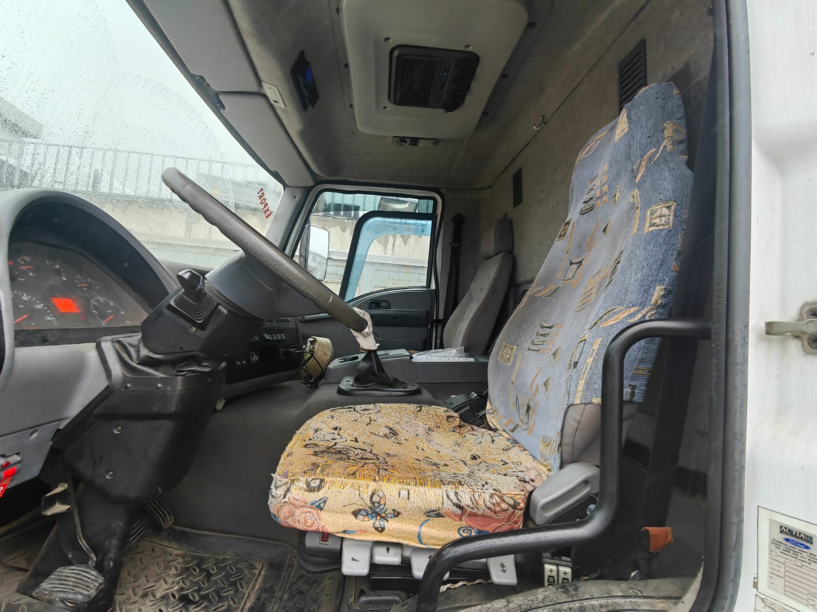 Движимое имущество 3844D9/FORD CARGO 1830