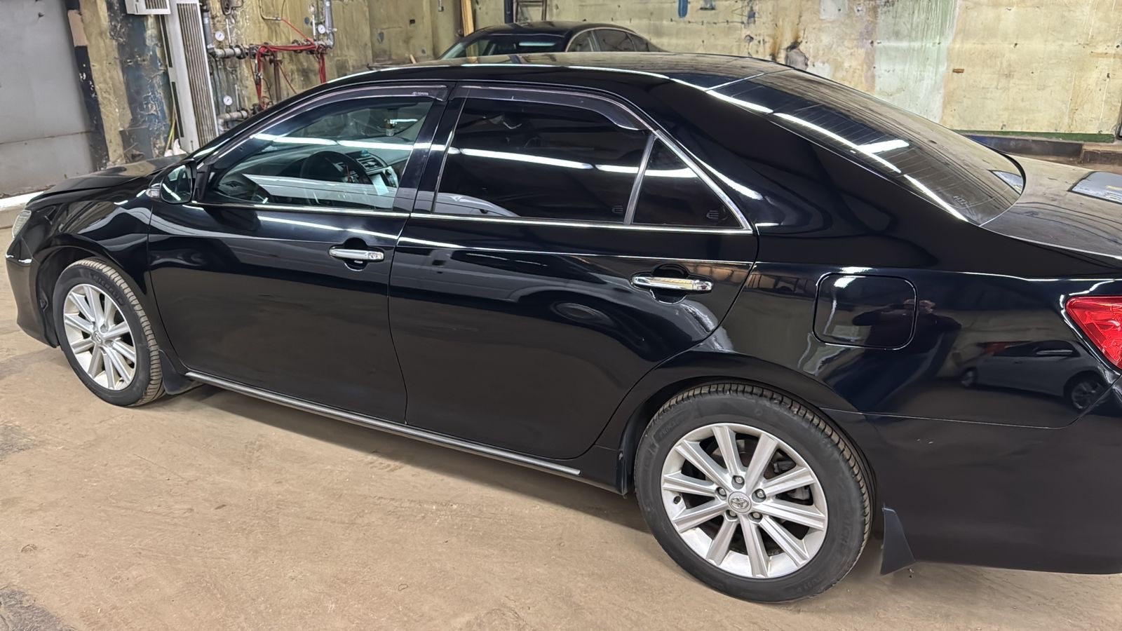 АВТОМОБИЛЬ Toyota Camry