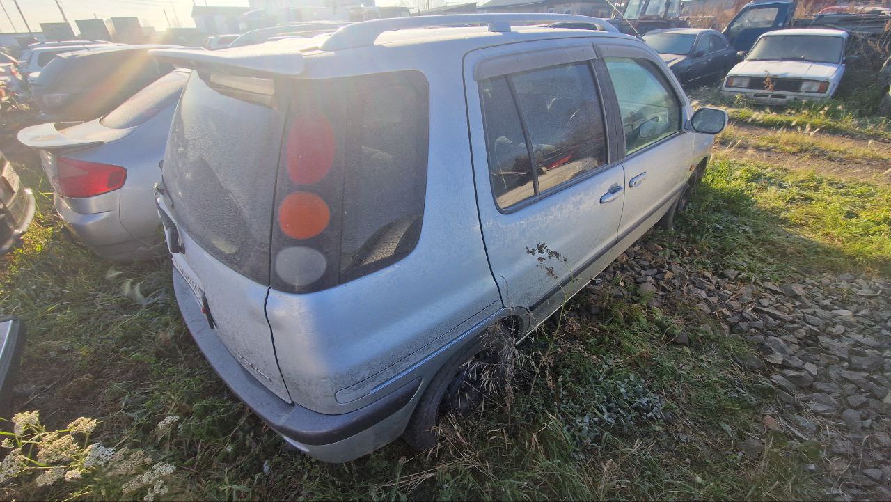 Автомобиль TOYOTA RAUM, г/н Т686АС04, 1998 г.в., кузов № EXZ100060409, двигатель № 1250720, цвет серый, комплектность и состояние не проверялась данное имущество обращено в доход государства, (Документы отсутствуют)Находится в Емельяновском районе