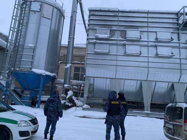 (№07-19-26) Система аспирации для удаления отходов SCHUKO типа Ecover validus 160-2330/25/1242, инвентарный номер 00-000103. Место нахождение имущества: Республика Коми, г.Жешарт, ул. Гагарина, д.1. Должник ООО «Жешартский ЛПК». Начальная цена: 22 259 998 рублей в т.ч. НДС 22%. Обременение: арест.