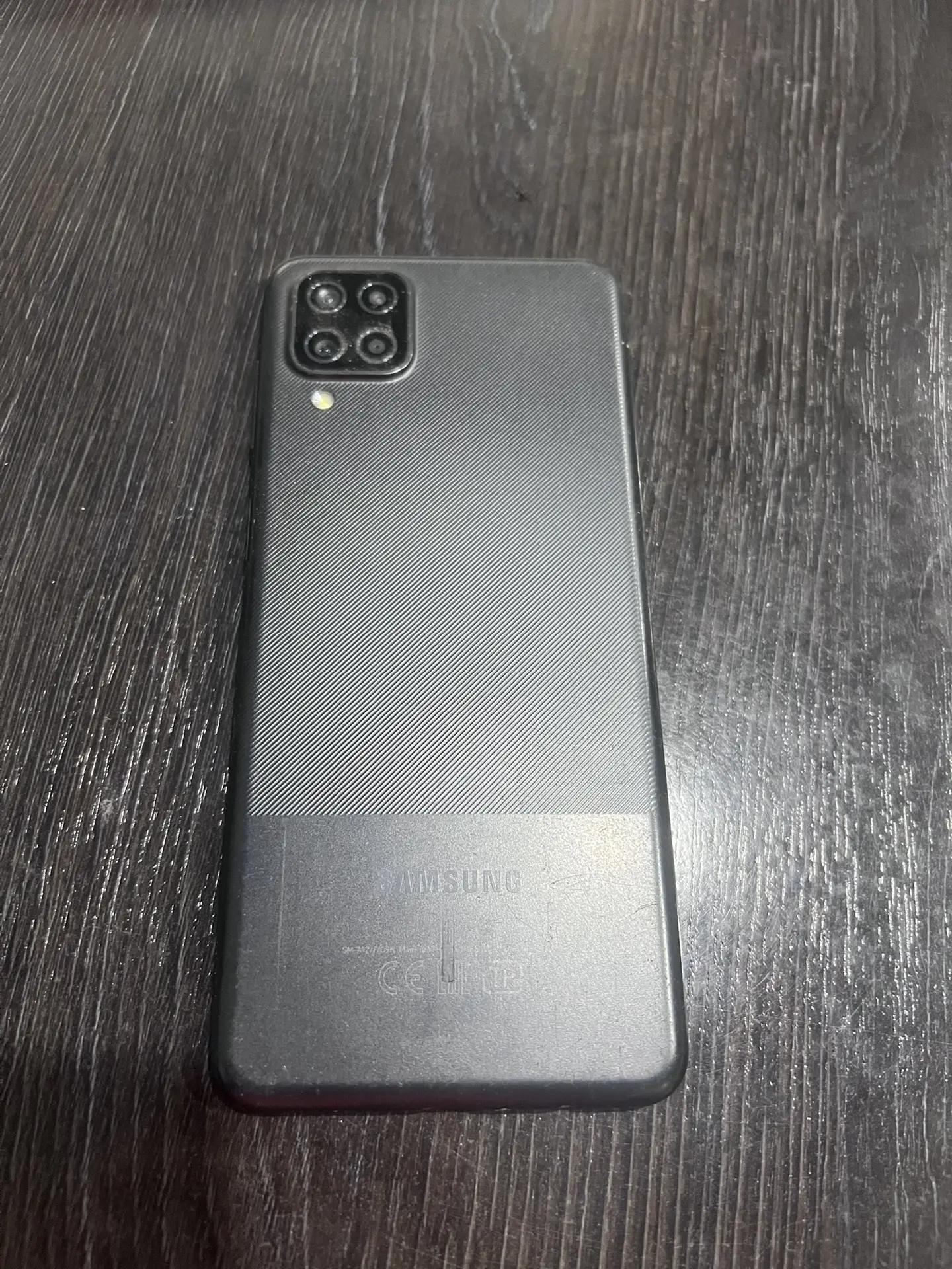 мобильный телефон марки "Samsung Galaxy M31" 1 Штука (шт)