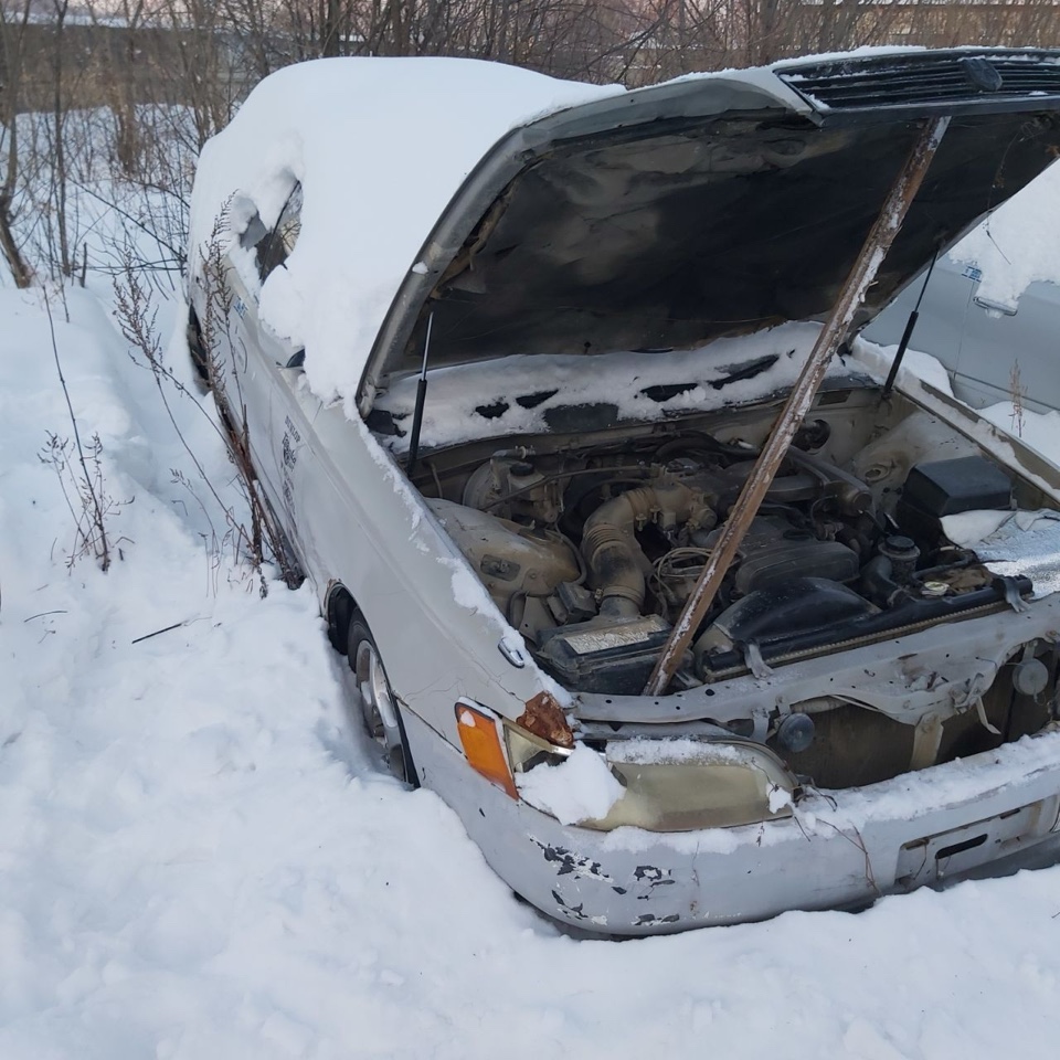 Автомобиль марки Toyota Mark II, с государственным регистрационным знаком В181КУ 27, по данным карточке ТС, год выпуска 1992, номер кузова JZX906598700, номер двигателя 0582072, цвет кузова белый
