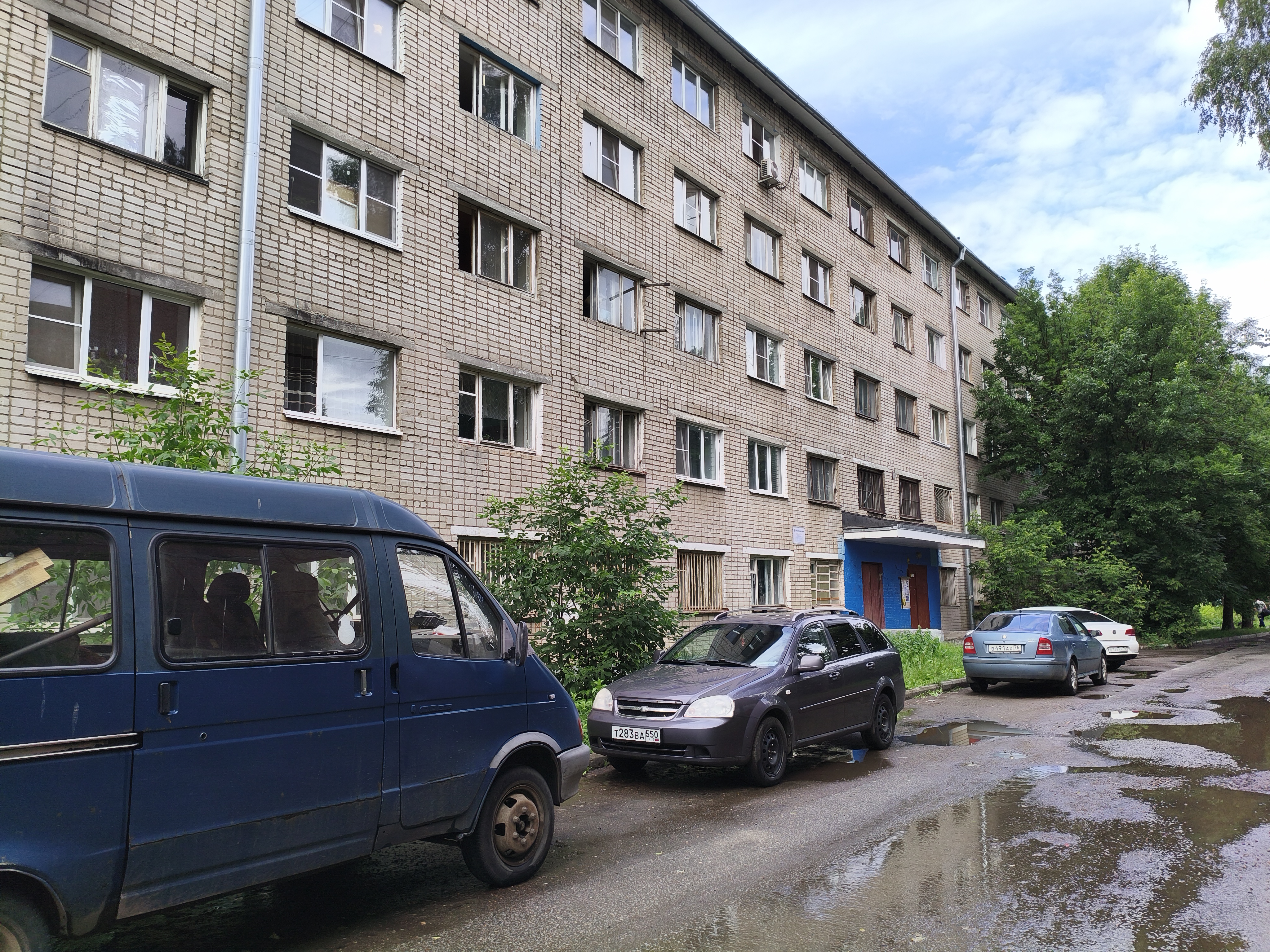 Право заключения договора аренды недвижимого имущества, адрес объекта: Ярославская область, г. Ярославль, ул. Блюхера, д. 62.