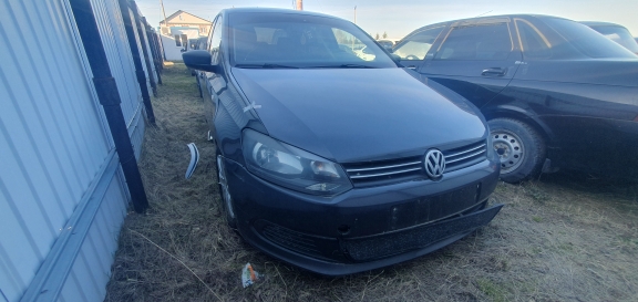 Автомобиль марки VOLKSWAGEN POLO (435)