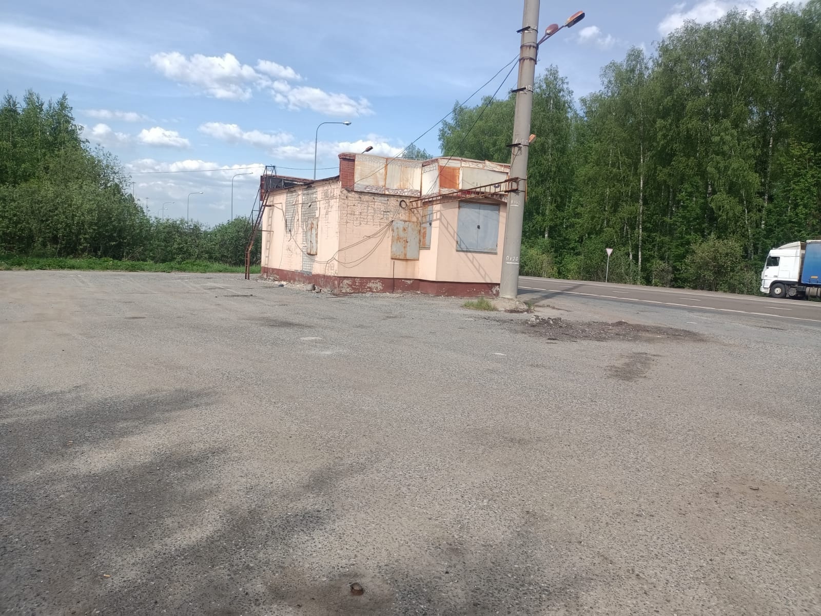 Аукцион в электронной форме по продаже лота - стационарный пост ГИБДД с кадастровым номером 12:04:0000000:6290 площадью 45,5 кв. м, местоположение: Республика Марий Эл, Медведевский район, 10 км Кокшайского тракта