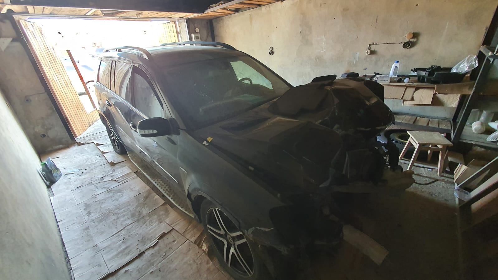 Автомобиль марки Mercedes-Benz GL 500 4 Matic c г/н О 669 ОО 21 rus, 2011 г.в., черного цвета (VIN) MDC1648861A780320 (21-007362-1)
