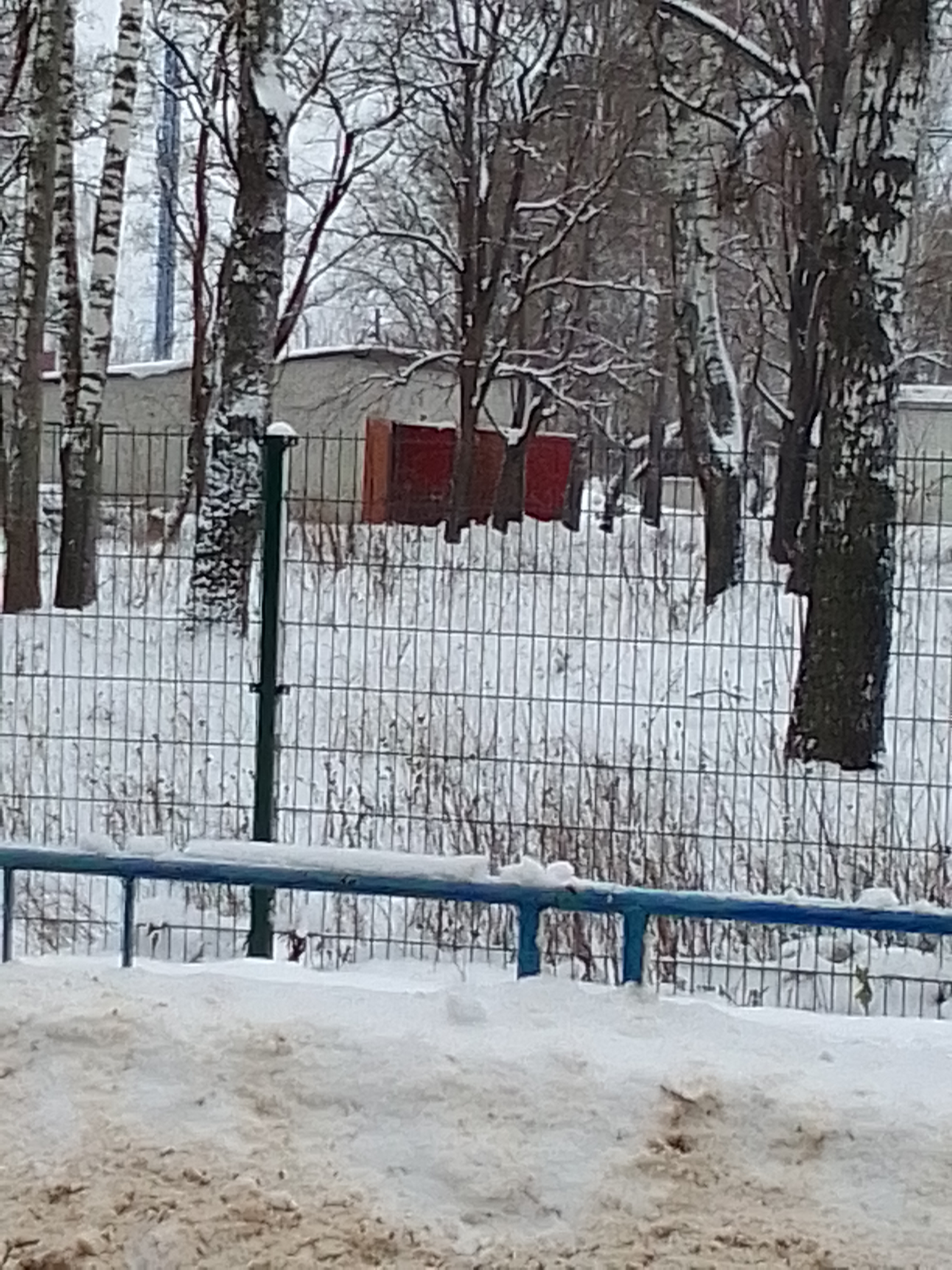 нежилое здание под демонтаж