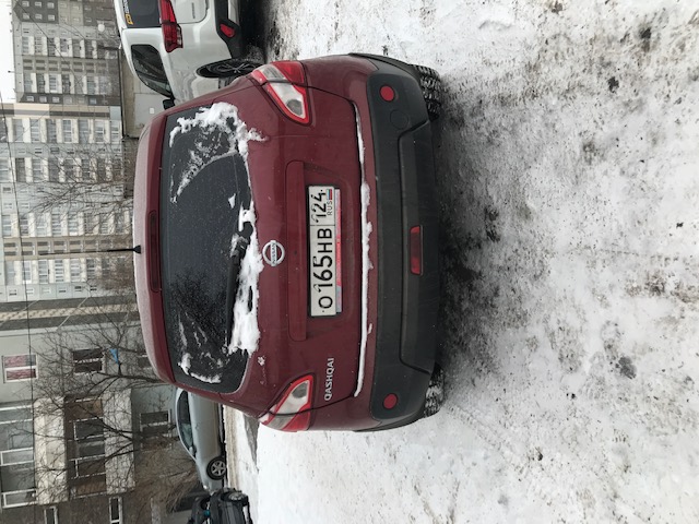 Легковой автомобиль универсал Nissan Qashgai, 2011г.в., г/н О165HB124, VIN SJNFBNJ10U2299481, номер кузова SJNFBNJ10U2299481, номер двигателя 060242W, цвет красный. Начальная цена продажи 748 000 руб. Задаток 112250 руб.
