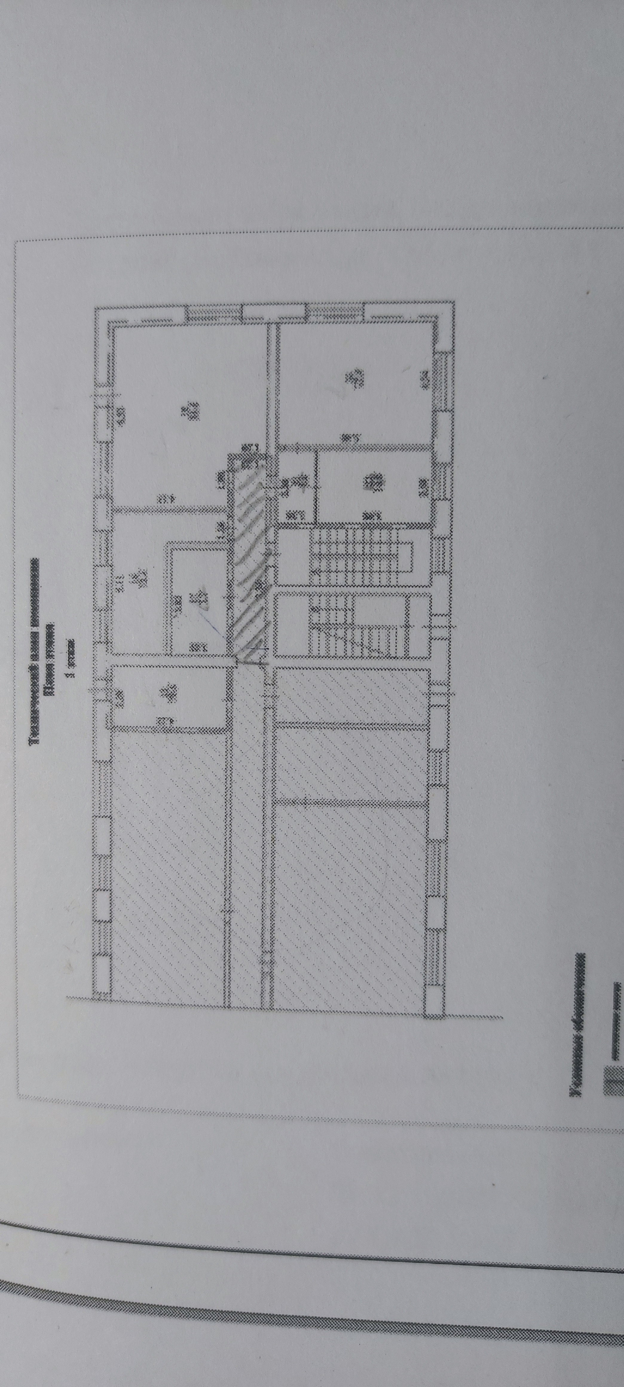 Право заключения договора аренды нежилого помещения, площадью 9,1 кв.м.