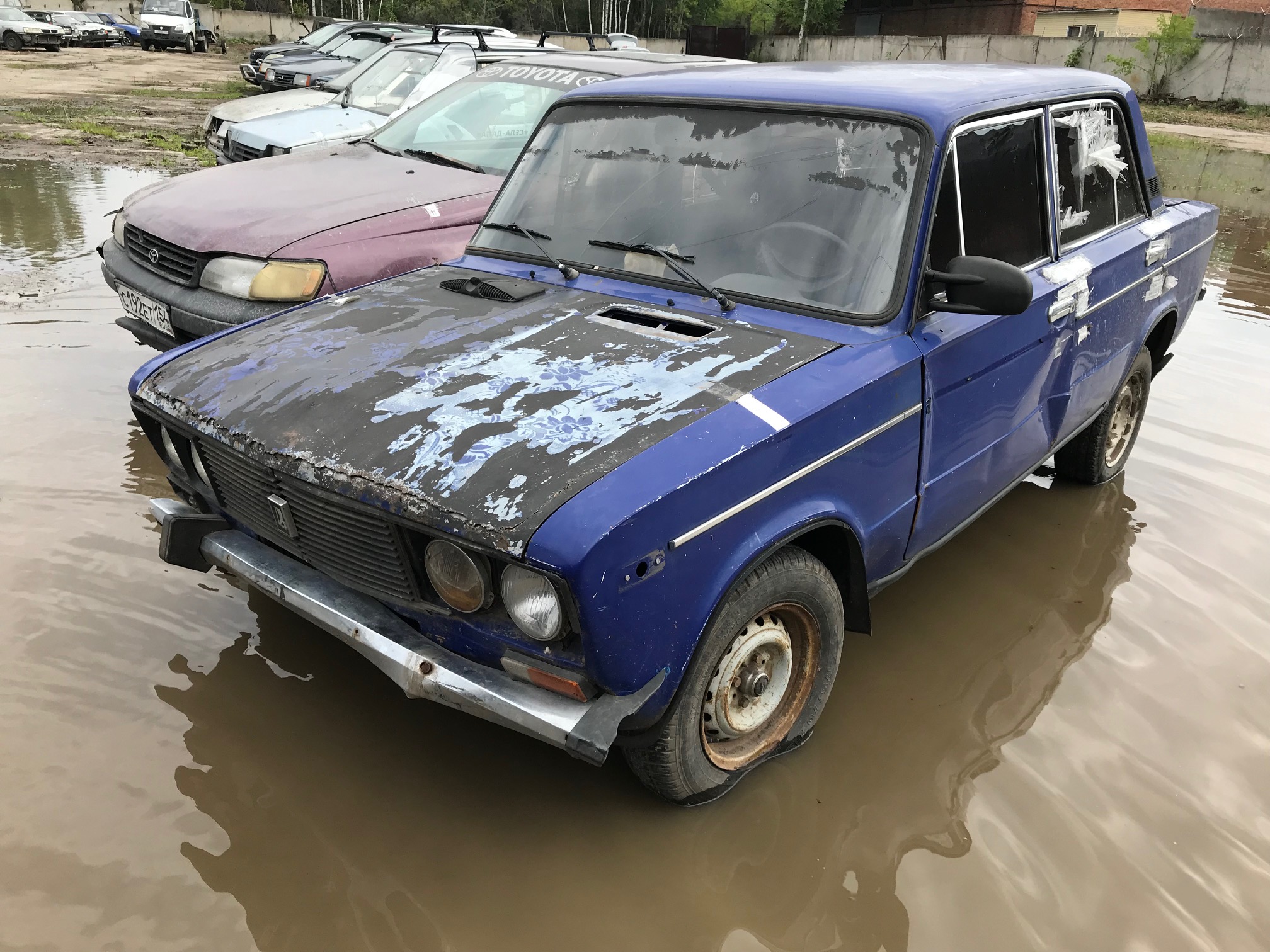 автомобиль ВАЗ 21099, 2001 г.в. (VIN) XTA21099023153689, без г.р.з.(ключи, документы отсутствуют);ВАЗ 210600, 2001 г.в., VIN XTA21061024382728 (ключи, документы отсутствуют);ВАЗ 21213, г.р.з. А614УА954 1994 г.в., VIN XTA212130S1095722 (ключи, документы в наличии);ВАЗ 21099, г.р.з. М781ТО54 2002 г.в. VIN XTA21099023358706 (ключи, документы в наличии)