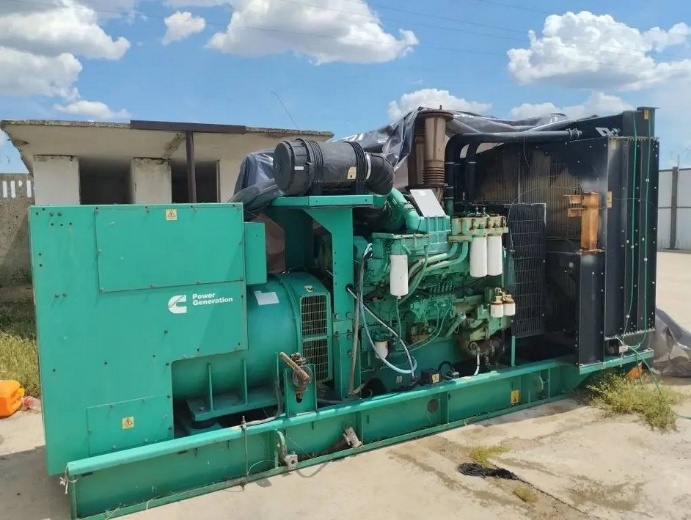 аренда дизель - генератора Caterpillar XQ200E, модель № 2250, FGWU0100835, CAT00000H8NW01089, 1824,8 кВт, дизель - генератора Cummins C 1100 D5, J11K266057, 37250518, 0280983/005, 800 кВт, расположенных по адресу: Республика Крым, р-н Красногвардейский, пгт Красногвардейское, ул. Полевая, д.7, начальной минимальной стоимостью 54 191 (пятьдесят четыре тысячи сто девяносто один) рубль 19 копеек арендной платы в месяц (без учета НДС), сроком на 11 (одиннадцать) месяцев
