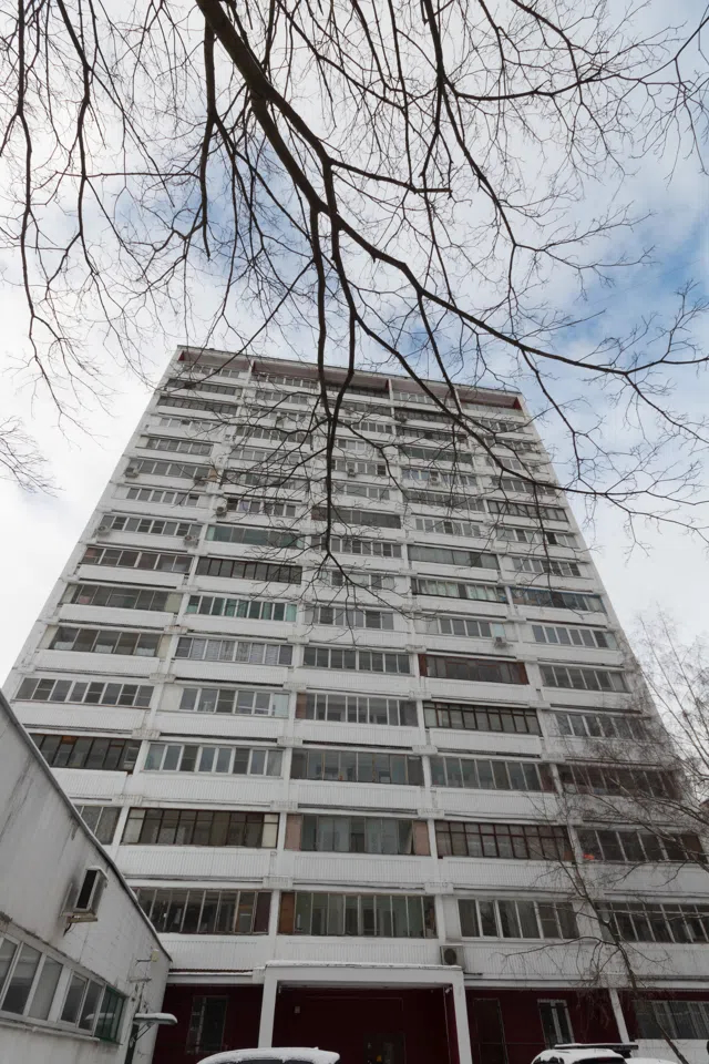 квартира пл.34,4кв.м по адресу: Российская Федерация, город Москва, вн.тер.г. муниципальный округ Бирюлево Западное, улица Харьковская, дом 8, корпус 2, квартира 38, к/н 77:05:0009002:3525