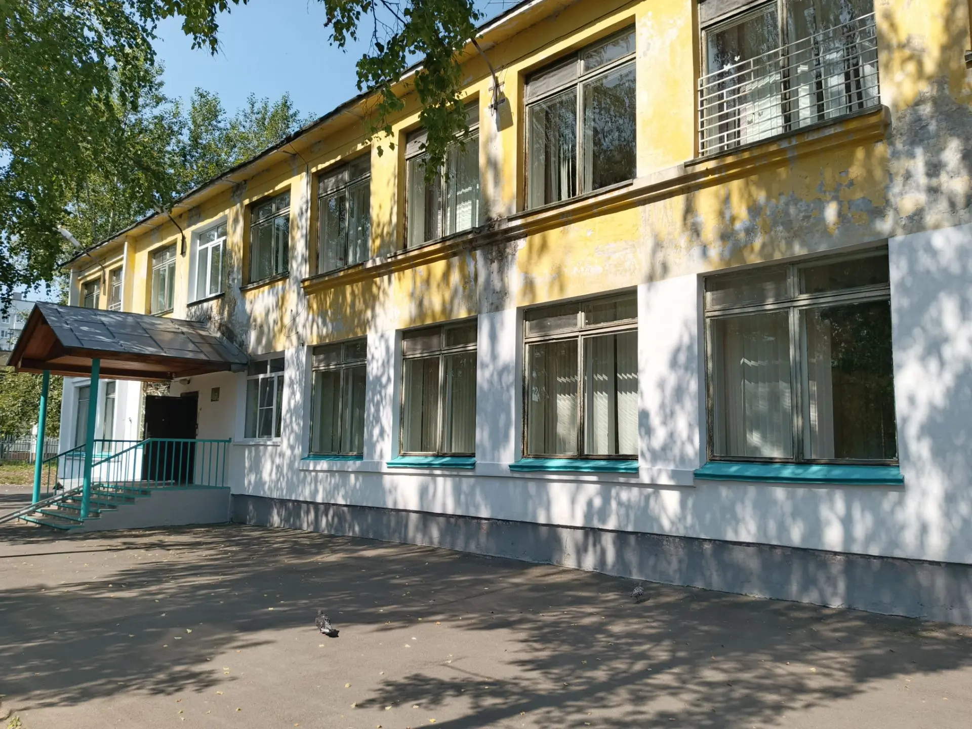 Аренда нежилого помещения № 35 (согласно техническому паспорту) площадью 25,2 кв.м, на первом этаже здания МБОУ «СОШ № 26» (кадастровый номер 38:34:021501:455) расположенного по адресу г. Братск, ж.р. Энергетик, ул. Наймушина, 6а, для организации деятельности дополнительного образования детей