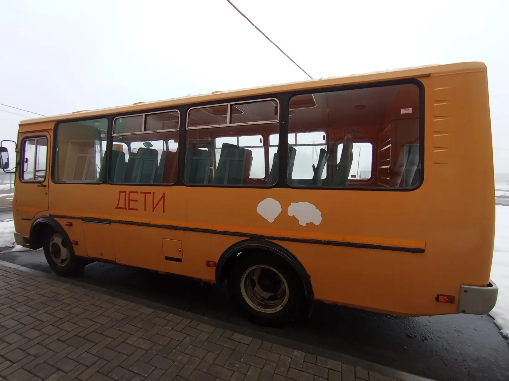 Автобус для перевозки детей