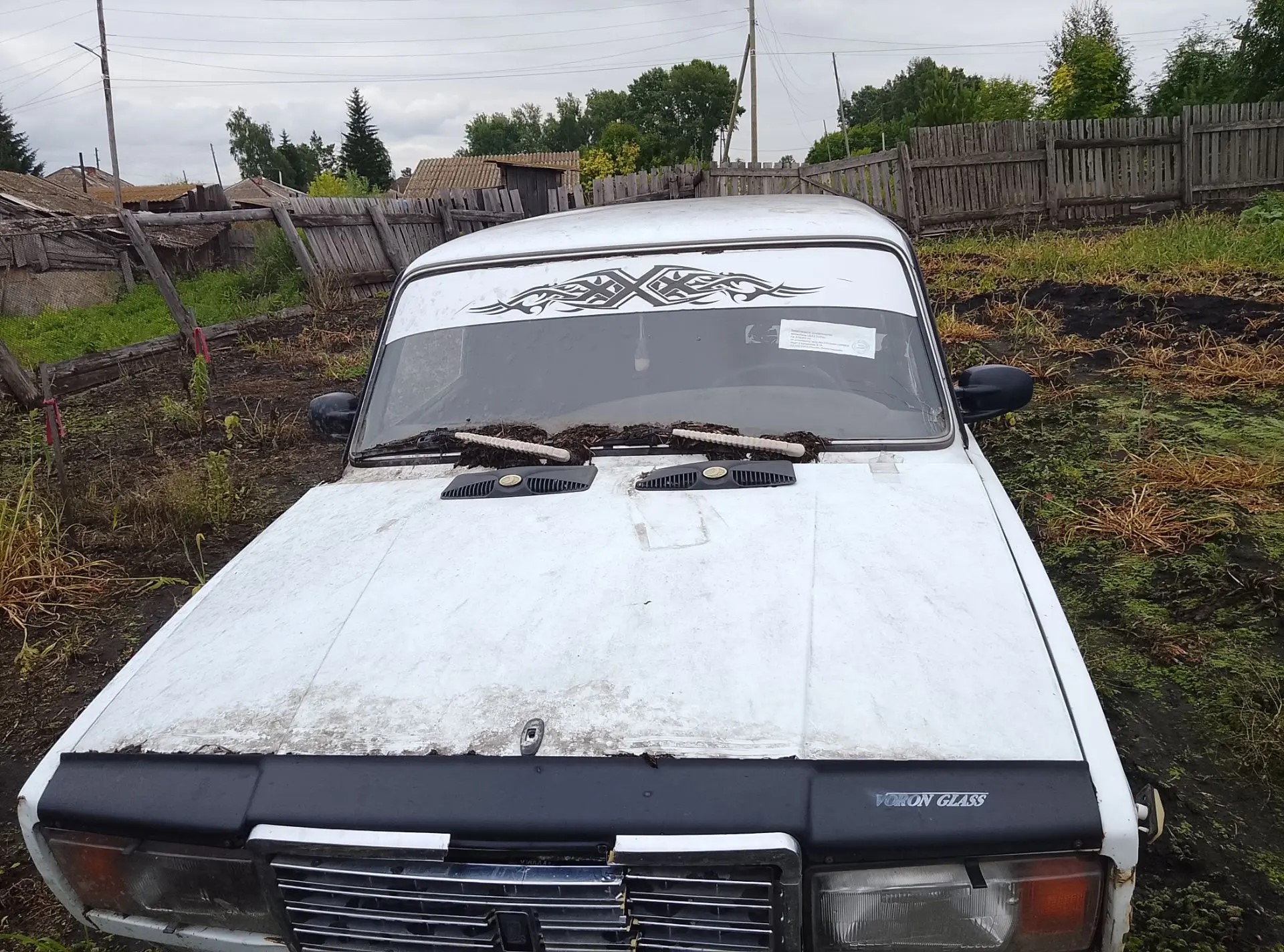 Автомобиль ВАЗ 21074, г/н А582РН24, 2005 г.в., VIN XTA21074052169190, двигатель № 8138010, цвет белый. Рабочее состояние, и комплектность автомобиля не проверялось. Находится в Балахтинском р-не, данное имущество обращено в доход государства (Документы, ключи отсутствуют). (2478/25)