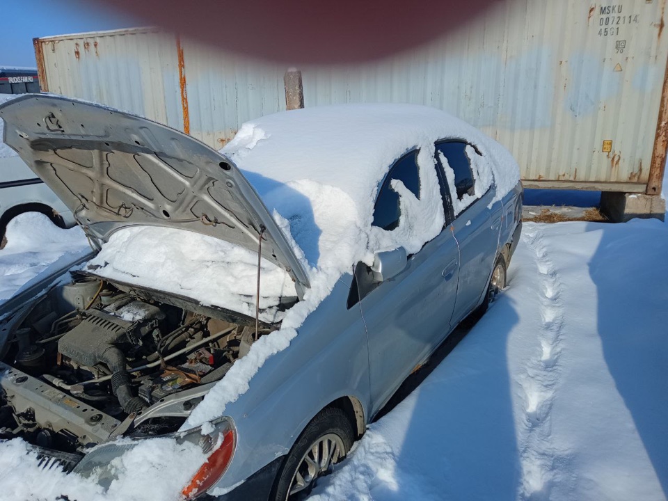 Автомобиль марки Тойота Платц (Toyota Platz), г/н О567НК27, № двигателя 0721759 2000 г.в., № кузова SCP110014593