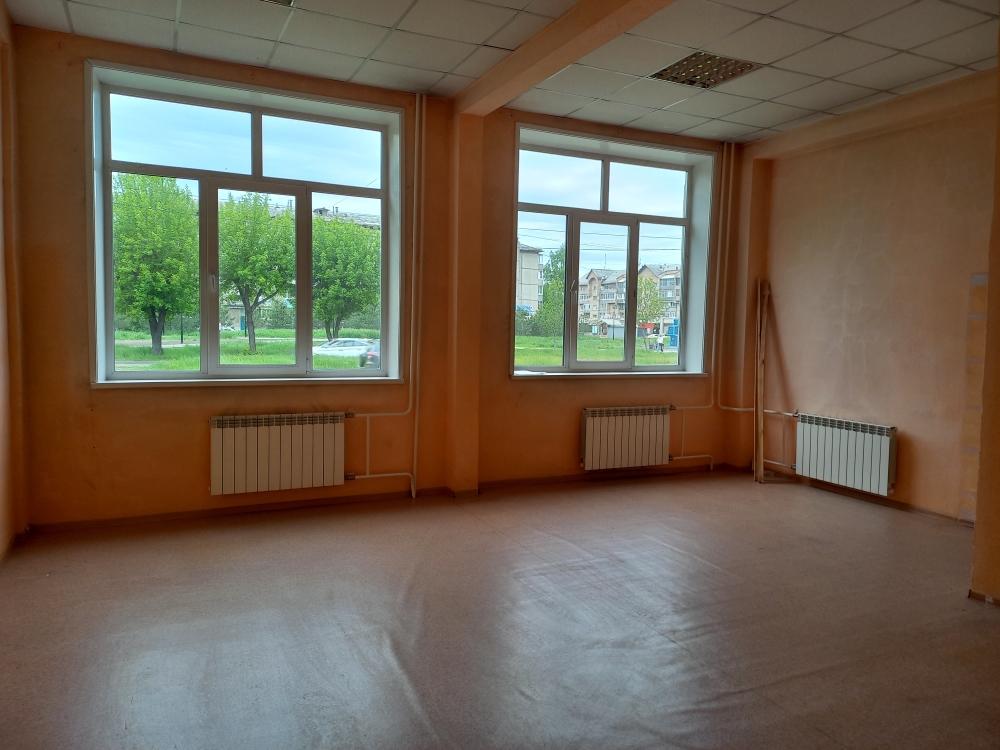 Помещение Центральной городской библиотеки, назначение: нежилое, кадастровый номер: 38:26:040402:856, расположенное по адресу: Российская Федерация, Иркутская область, городской округ Ангарский, город Ангарск, микрорайон 10, дом 45, помещение 156, площадью 108 кв.м