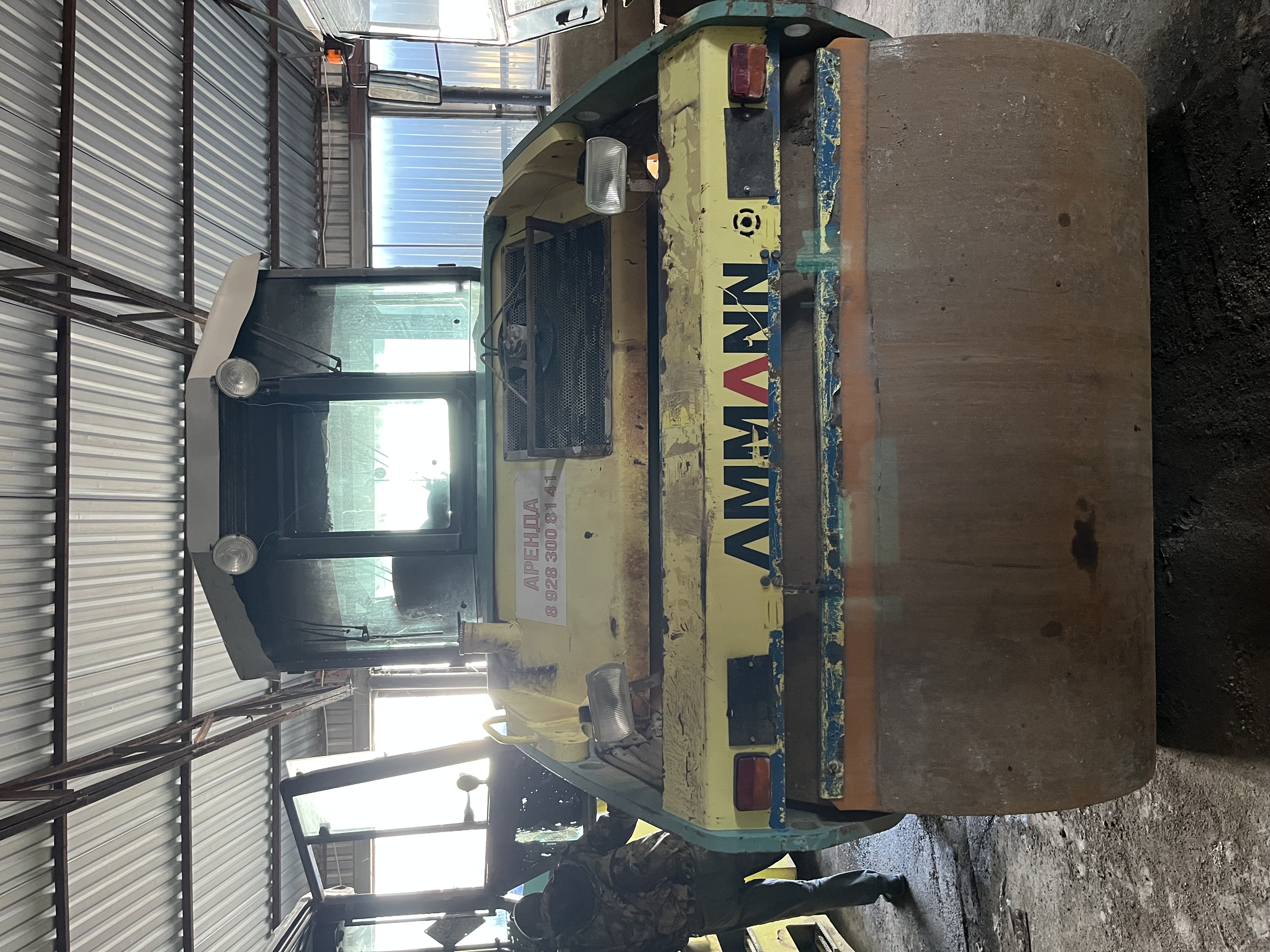Каток дорожный марки Ammann AV110Х, год выпуска 2011, адрес: Ставропольский край, г. Ессентуки, ш. Боргустанское, 6А.