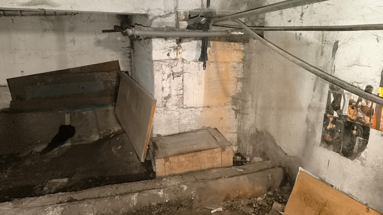Нежилое помещение с кадастровым номером 10:01:0130152:506, общей площадью 112,2 кв.м, находящееся в техническом подполье многоквартирного дома, расположенного по адресу: Республика Карелия, г. Петрозаводск, ул. Лесная, дом 26, помещение 3