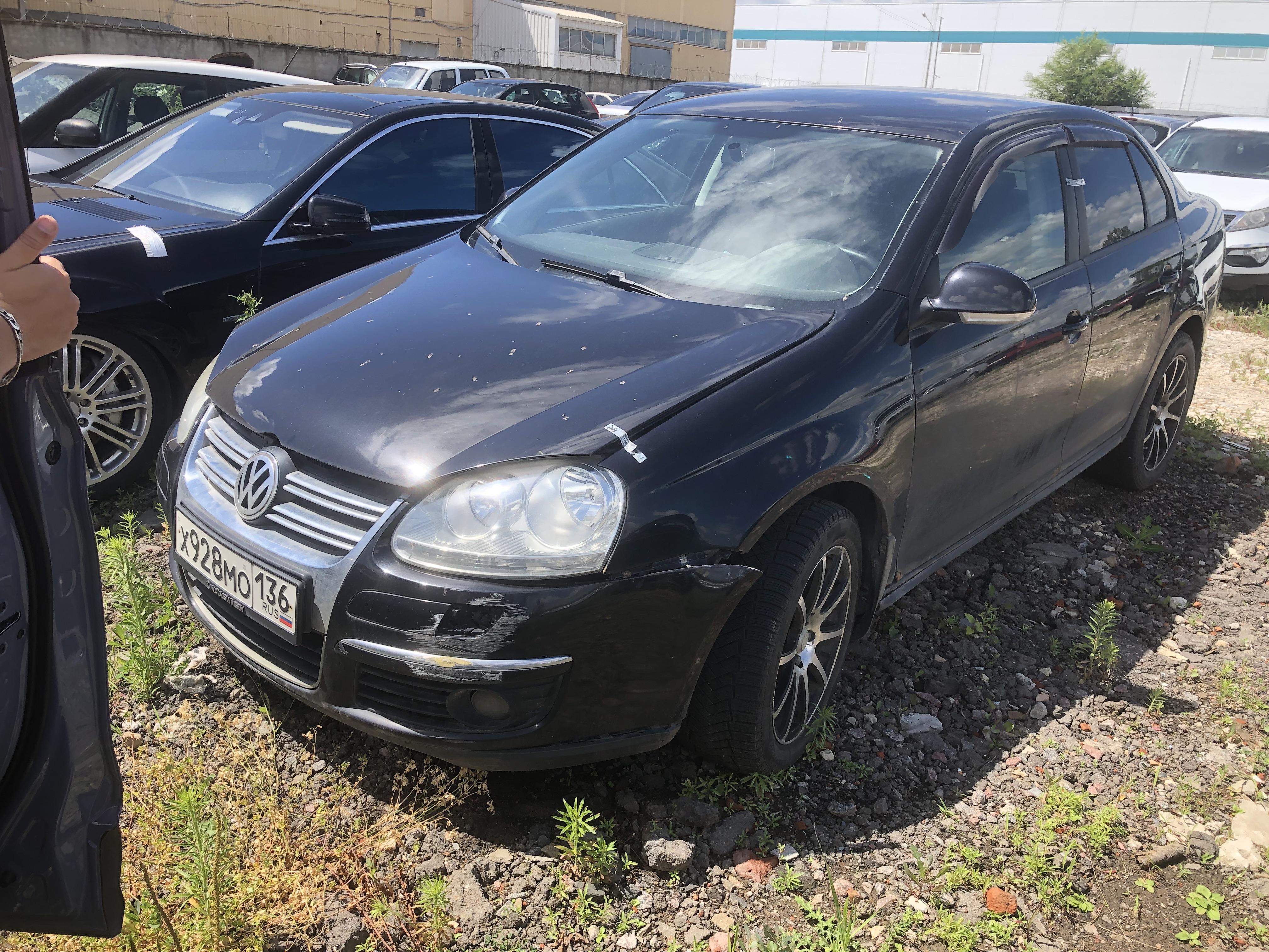 VOLKSWAGEN JETTA
