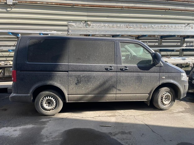 Автотранспортное средство: Volkswagen 7HC Caravelle