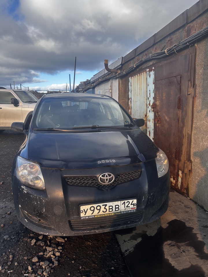 Автомобиль TOYOTA  AURIS, г/н У993ВВ124, 2008г.в., VIN SB1KM56EX0E001113, комплектность и состояние  не проверялась данное  имущество обращено в доход государства. Находится в г. Норильск