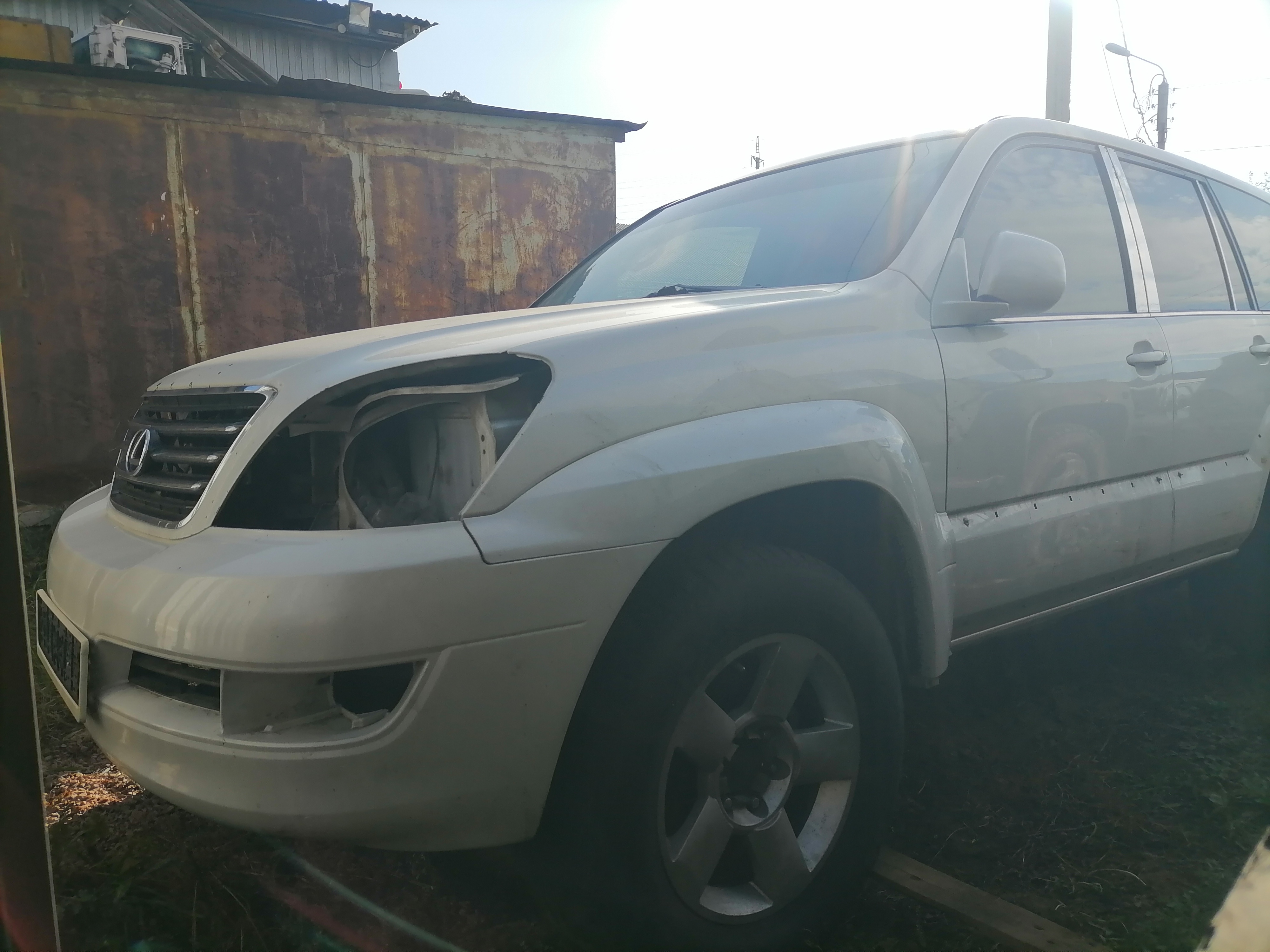 Транспортное средство марки «Lexus GX470»