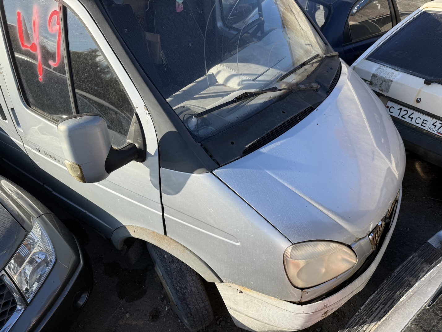 Легковые автомобили, 3 штуки