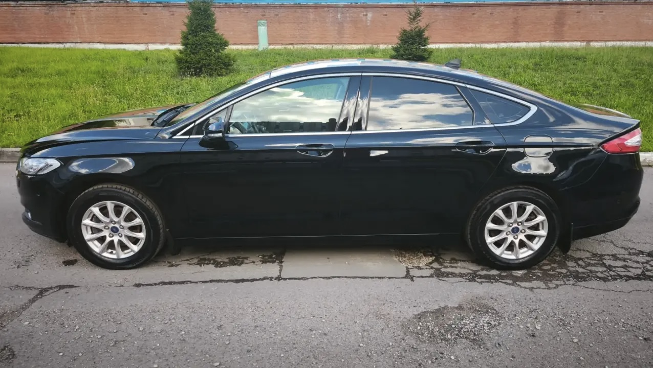 Продажа транспортного средства Легковые автомобили Ford Mondeo (VIN) Z6FDXXEECDHA35655