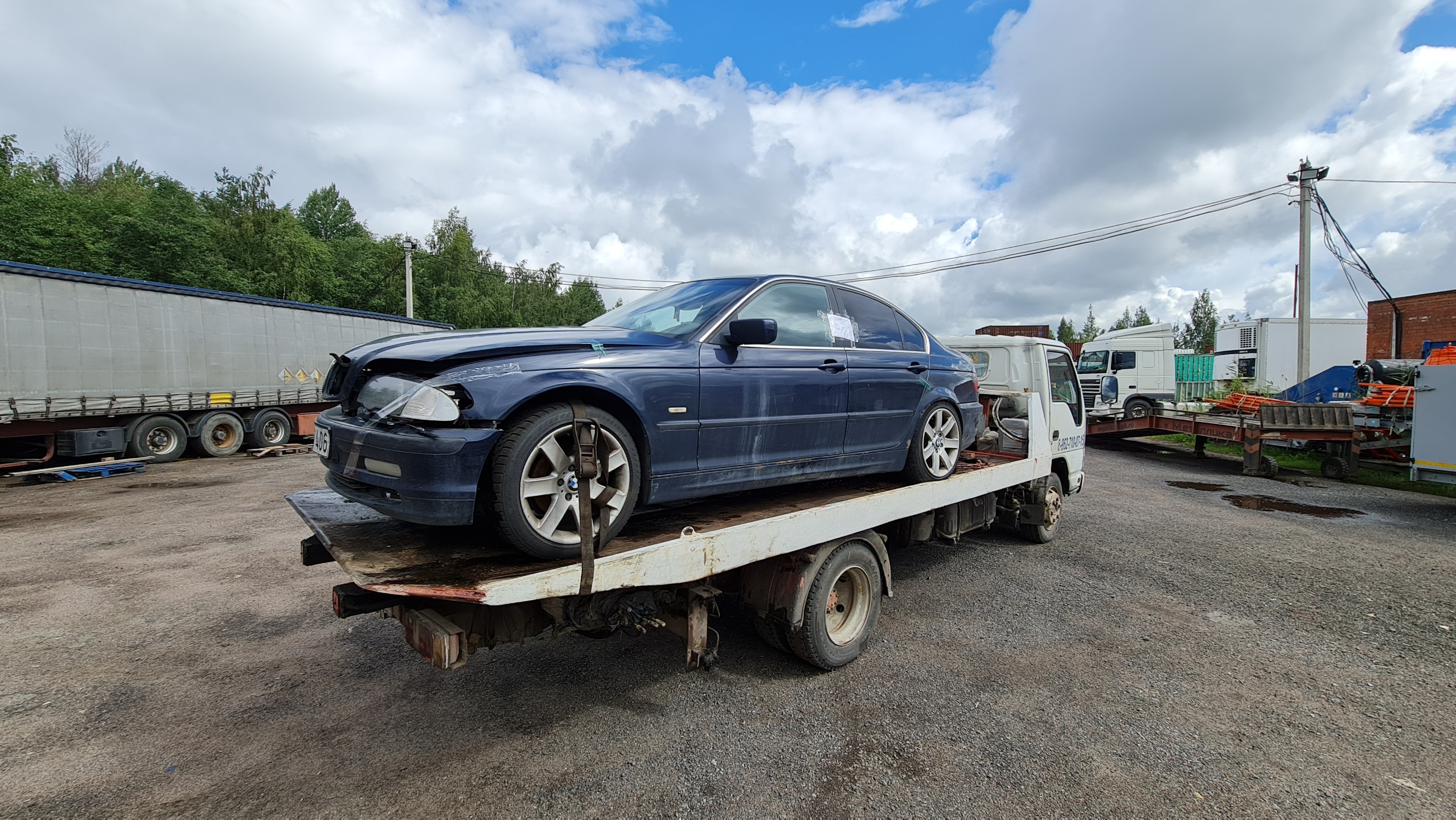 Автомобиль марки «BMW», «325» (годные остатки)