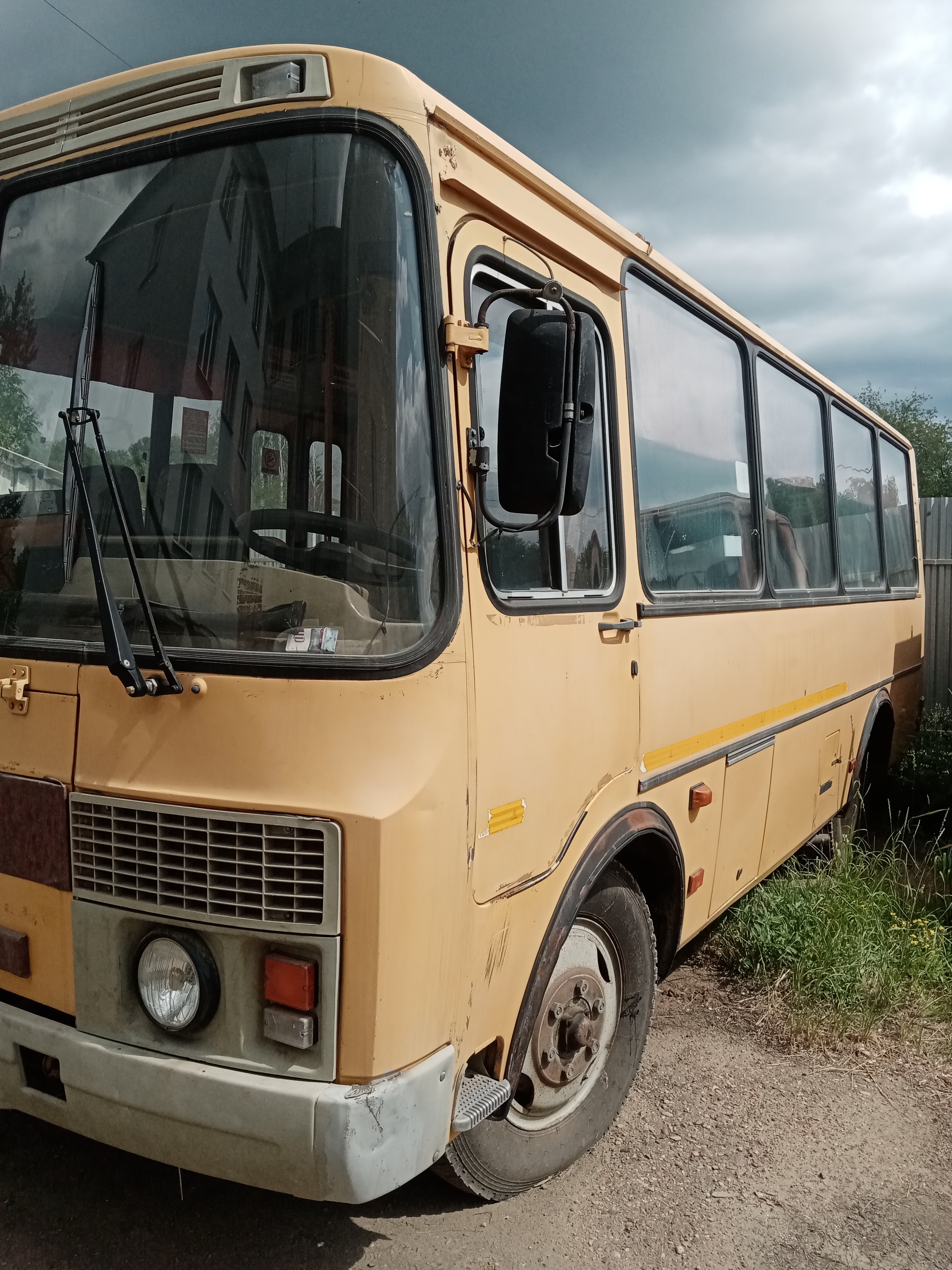Транспортное средство: ПАЗ 320538-11077; Идентификационный номер (VIN): Х1М3205СFA0000032; Марка, модель ТС: ПАЗ 320538-11077; Наименование (тип ТС): Автобус (Автобус длинной более 5м); Категория ТС: D; Год изготовления ТС: 2010; Модель, № двигателя: Д245.9Е3,457233; Шасси (рама) №: не установлен; Кузов (кабина, прицеп) №: Х1М3205СFA0000032; Цвет кузова (кабины, прицепа): желтый; Мощность двигателя, л.с. (кВт): 131 (96) кВт; Рабочий объем двигателя, куб. см.: 4750; Тип двигателя: дизельный на ди