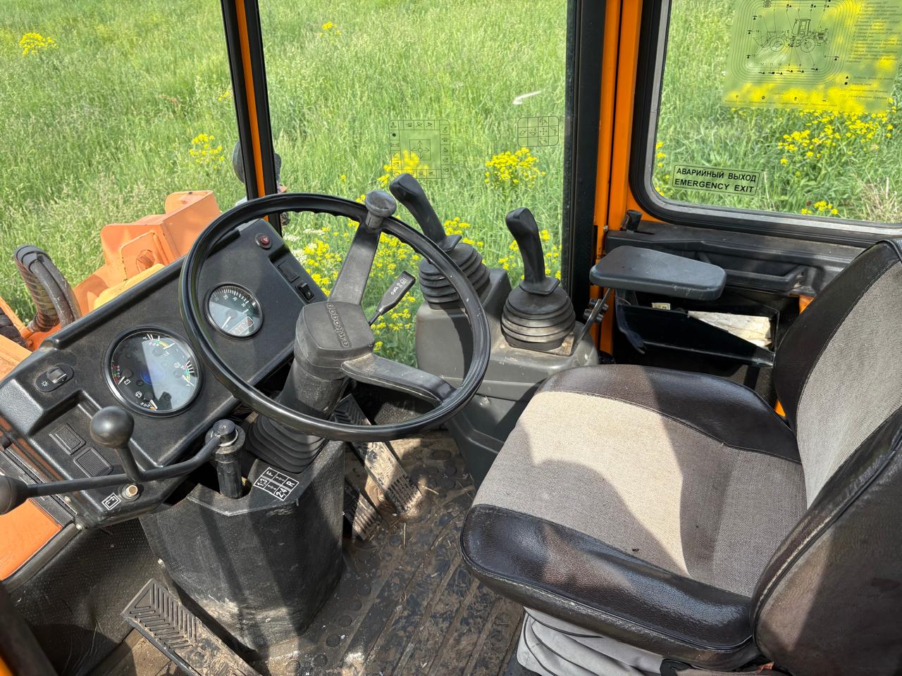 Погрузчик универсальный АМКОДОР342С4