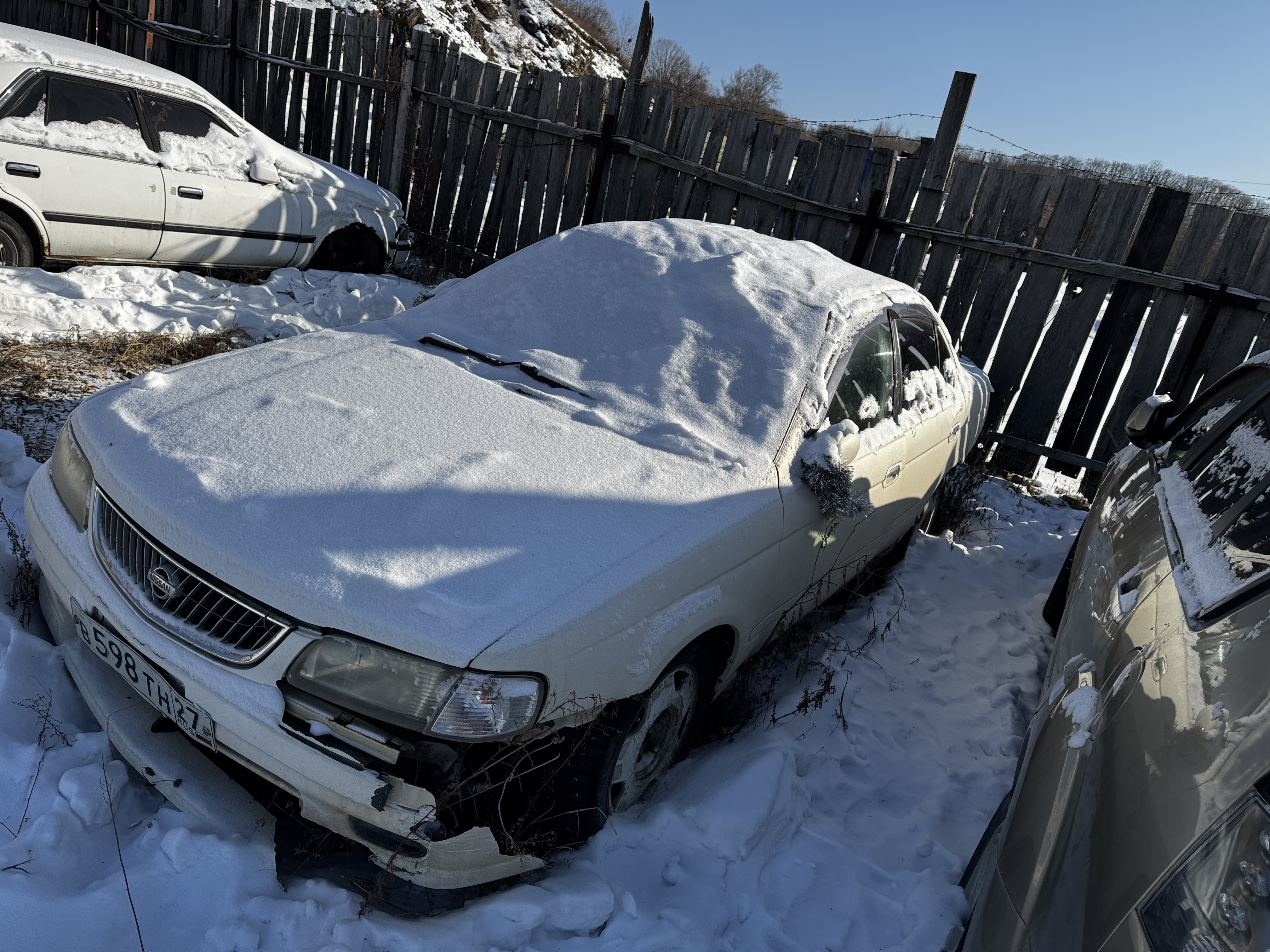 Автомобиль марки Nissan Sanny, г/н В598ТН27 , 1998 г.в., № кузова FB15000541 , цвет белый