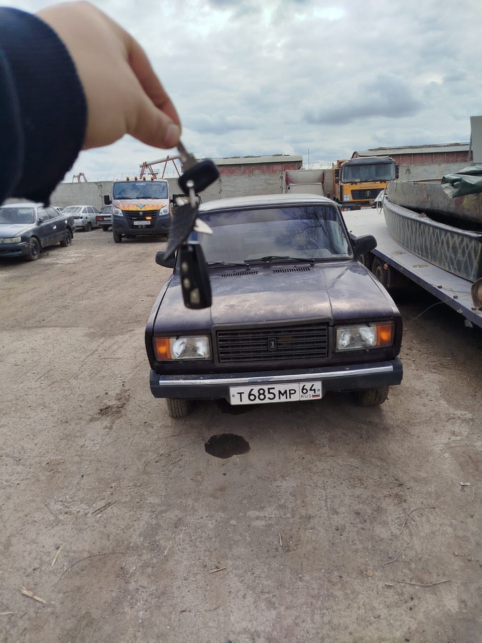 А/м Лада 210740, 2009 г/в, г/н Т685МР64, VIN XTA21074092894461. 1 шт.