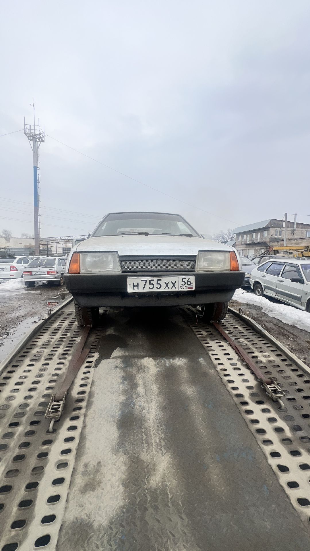 Автомобиль ВАЗ 21093, 2001 г/в, г/н Н 755 ХХ 56, VIN XTA21093023148203, модель номер двигателя 3275410, номер кузова (прицепа 3148203), цвет кузова светло-серебристый