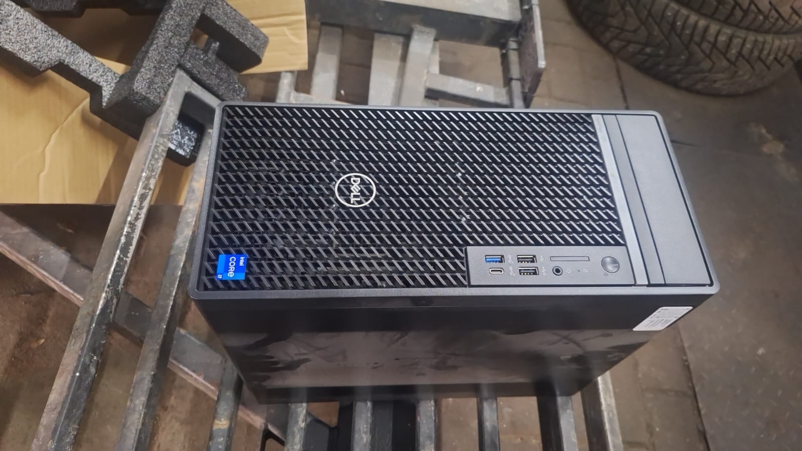 Блок обработки данных DELL7090MT/i7/16G/1T+256/WIN10 (годные остатки)