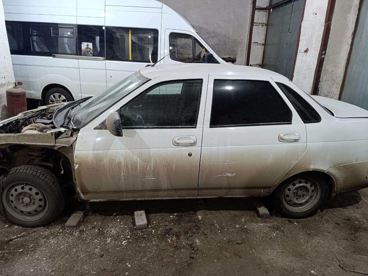 LADA PRIORA, 2016г.