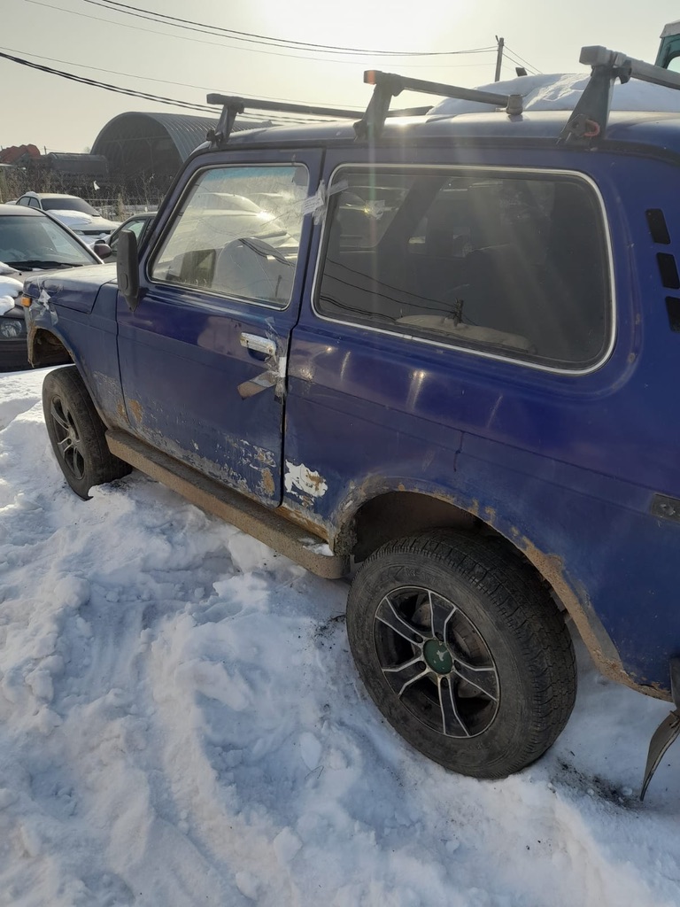 Автомобиль "ВАЗ 21213" с гос рег знаком О993АС774