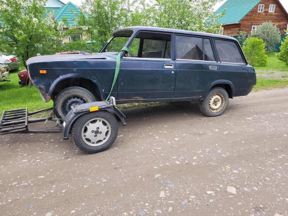 Автомобиль ВАЗ 21043, г/н С638ТМ124, 2004 г.в., VIN XTK21043040023390, двигатель № 7645628, цвет темно-зеленый, рабочее состояние и комплектность не проверялось. Находится в Ермаковском районе, данное имущество обращено в доход государства (Документы и ключи отсутствуют). (1762/25)