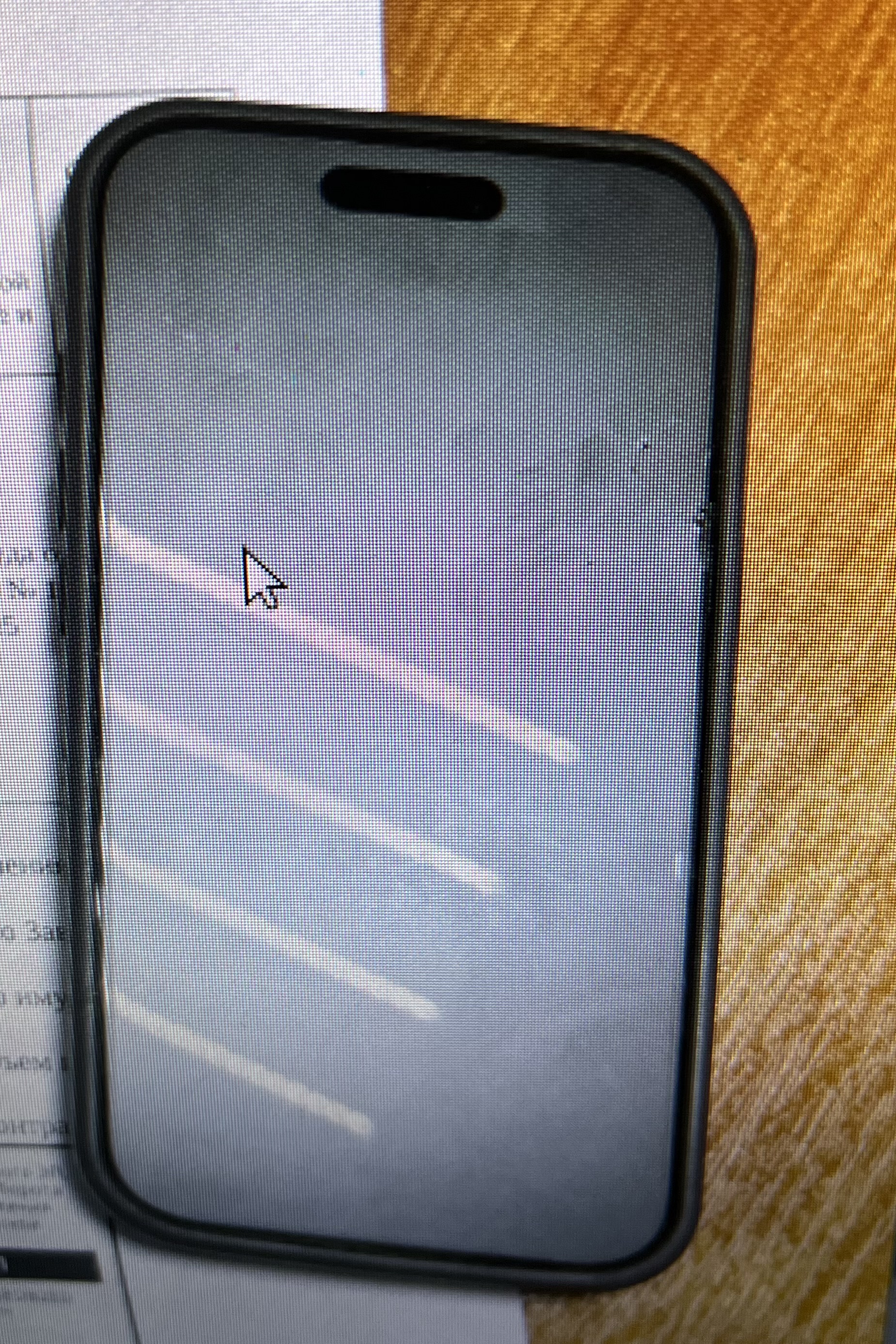 Сотовый телефон марки Apple Iphone