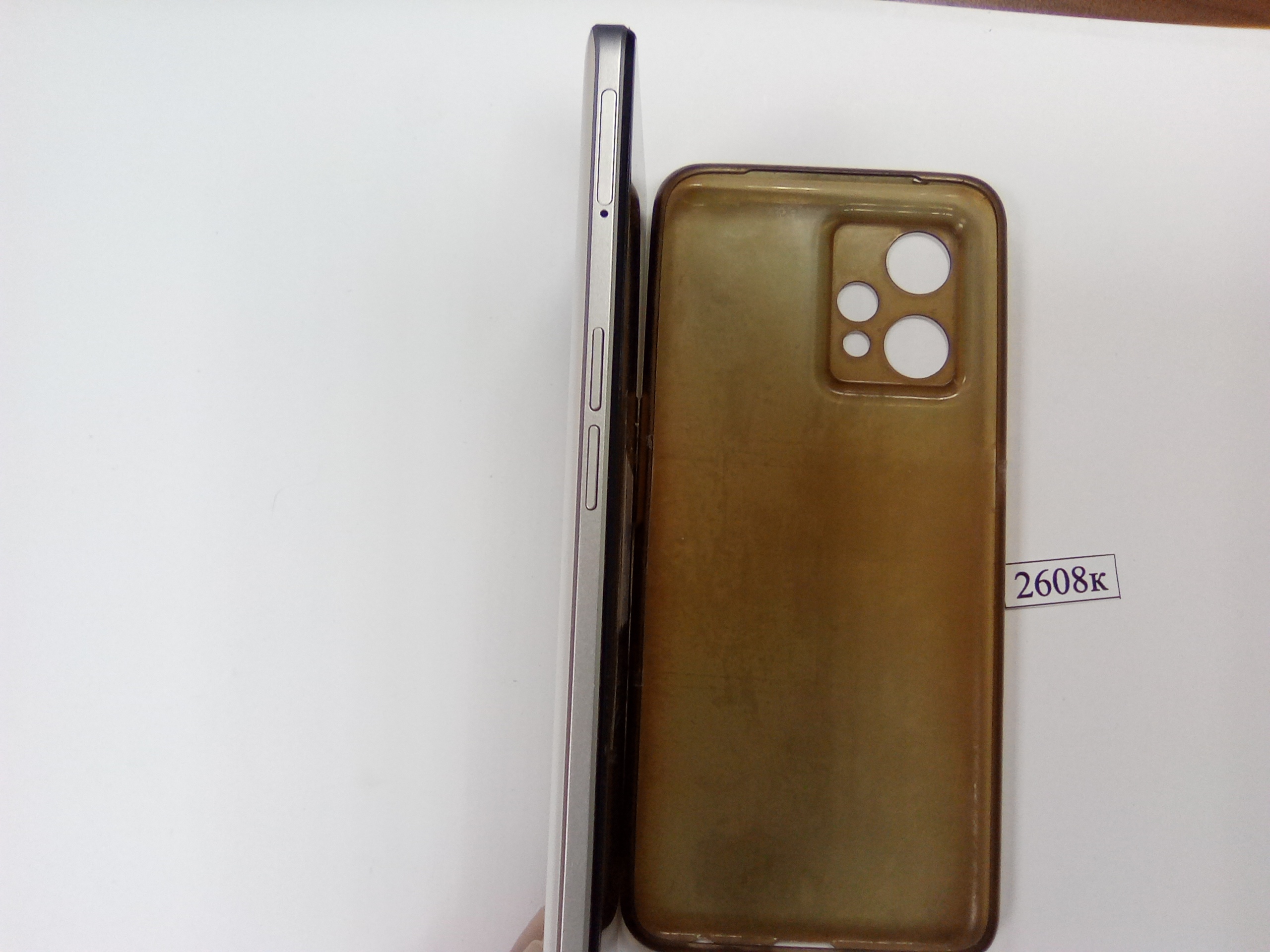 Сотовый телефон марки Realme 9